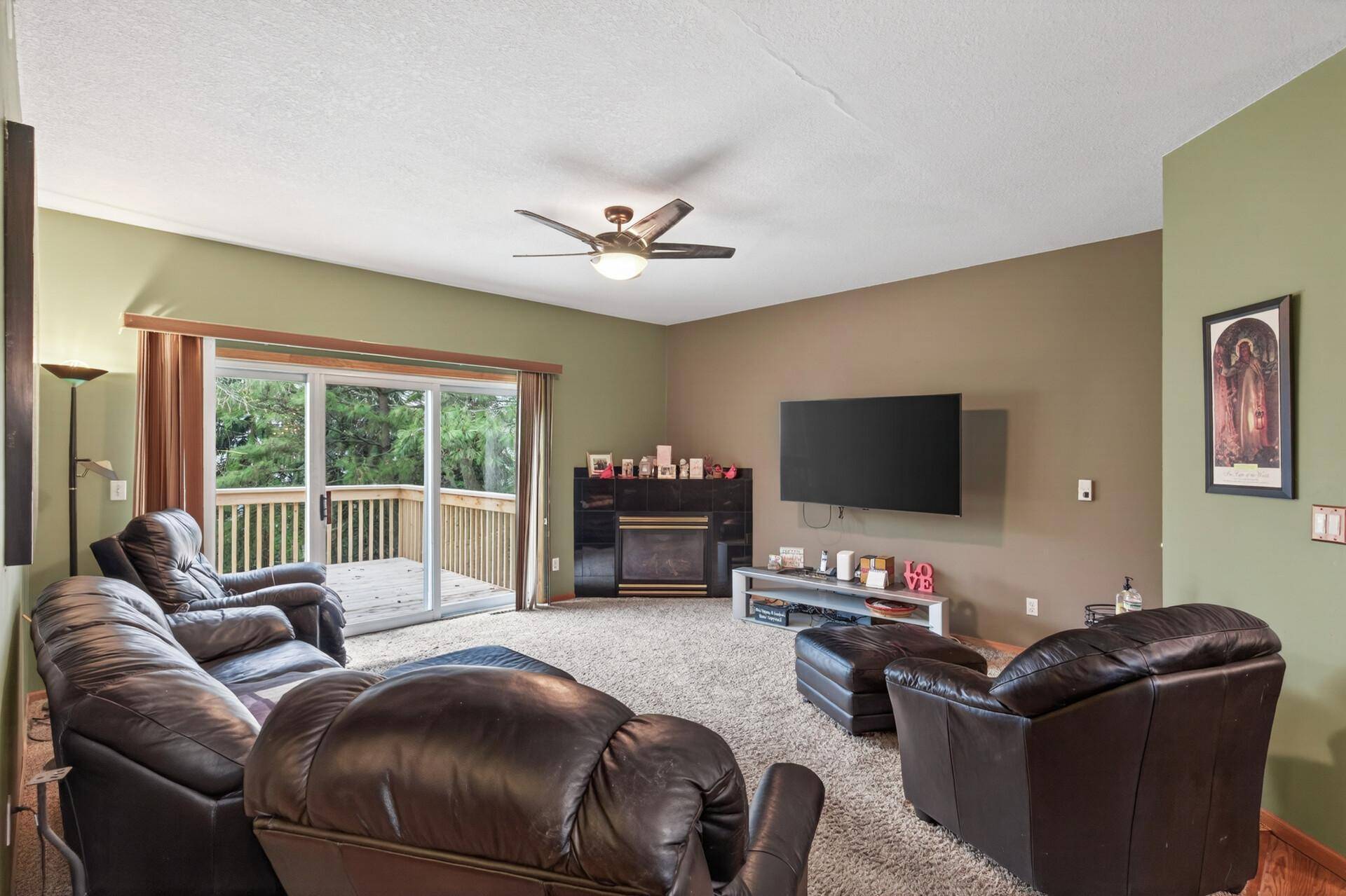 1318 Mcandrews RD E #23, Burnsville, MN 55337