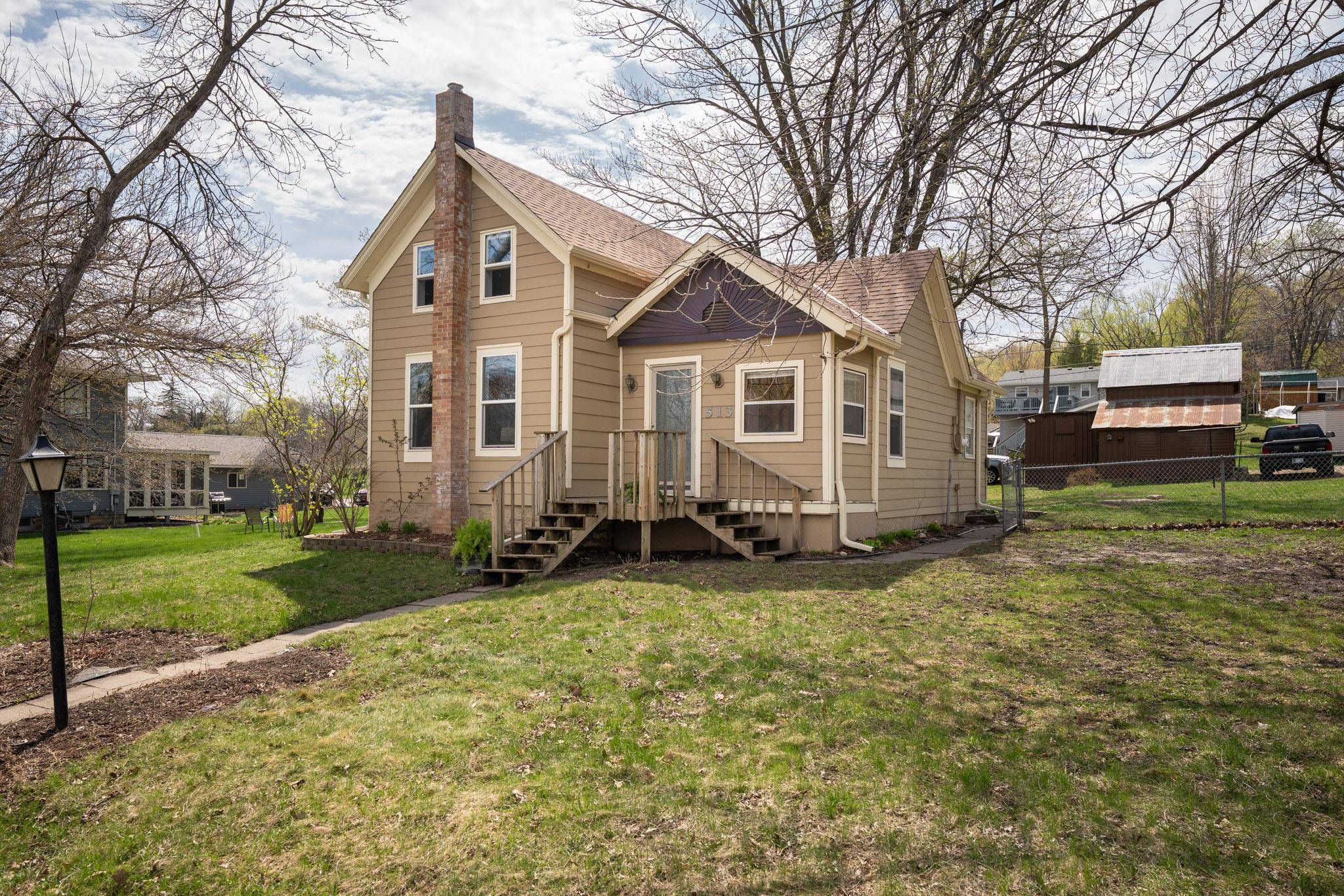 513 State ST E, Cannon Falls, MN 55009