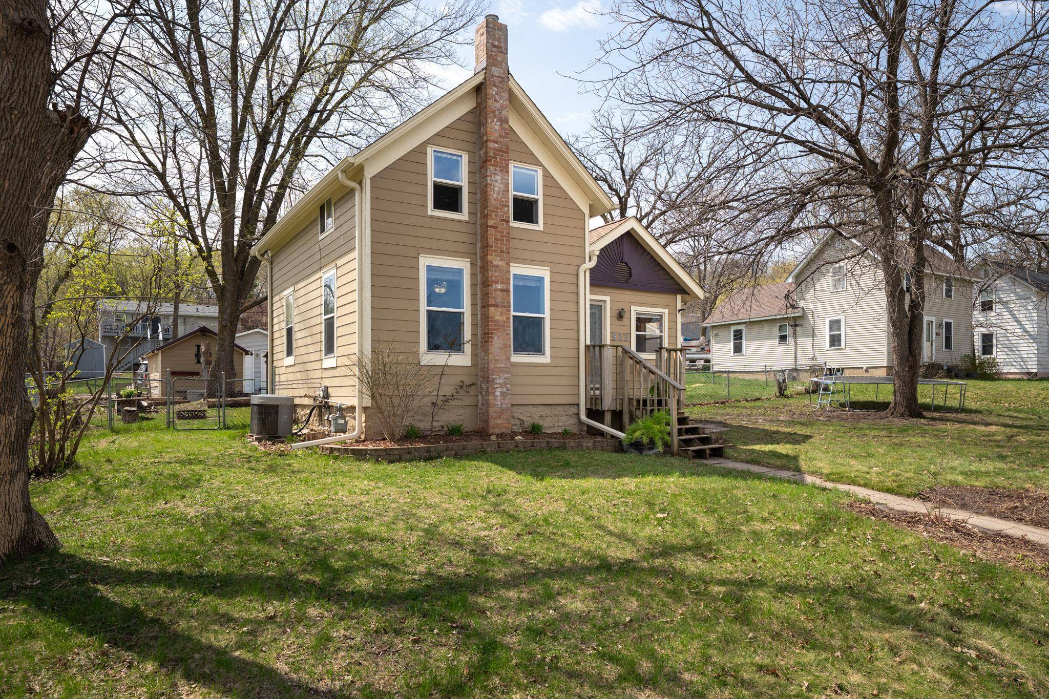 513 State ST E, Cannon Falls, MN 55009