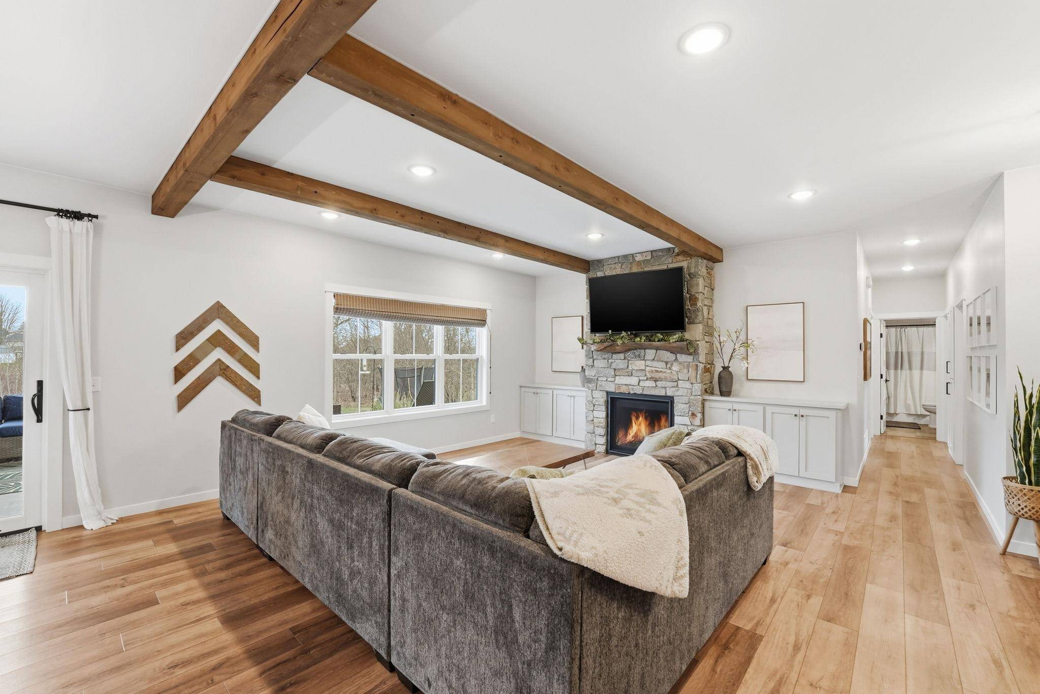 1590 Perennial LN NE, Sauk Rapids, MN 56379