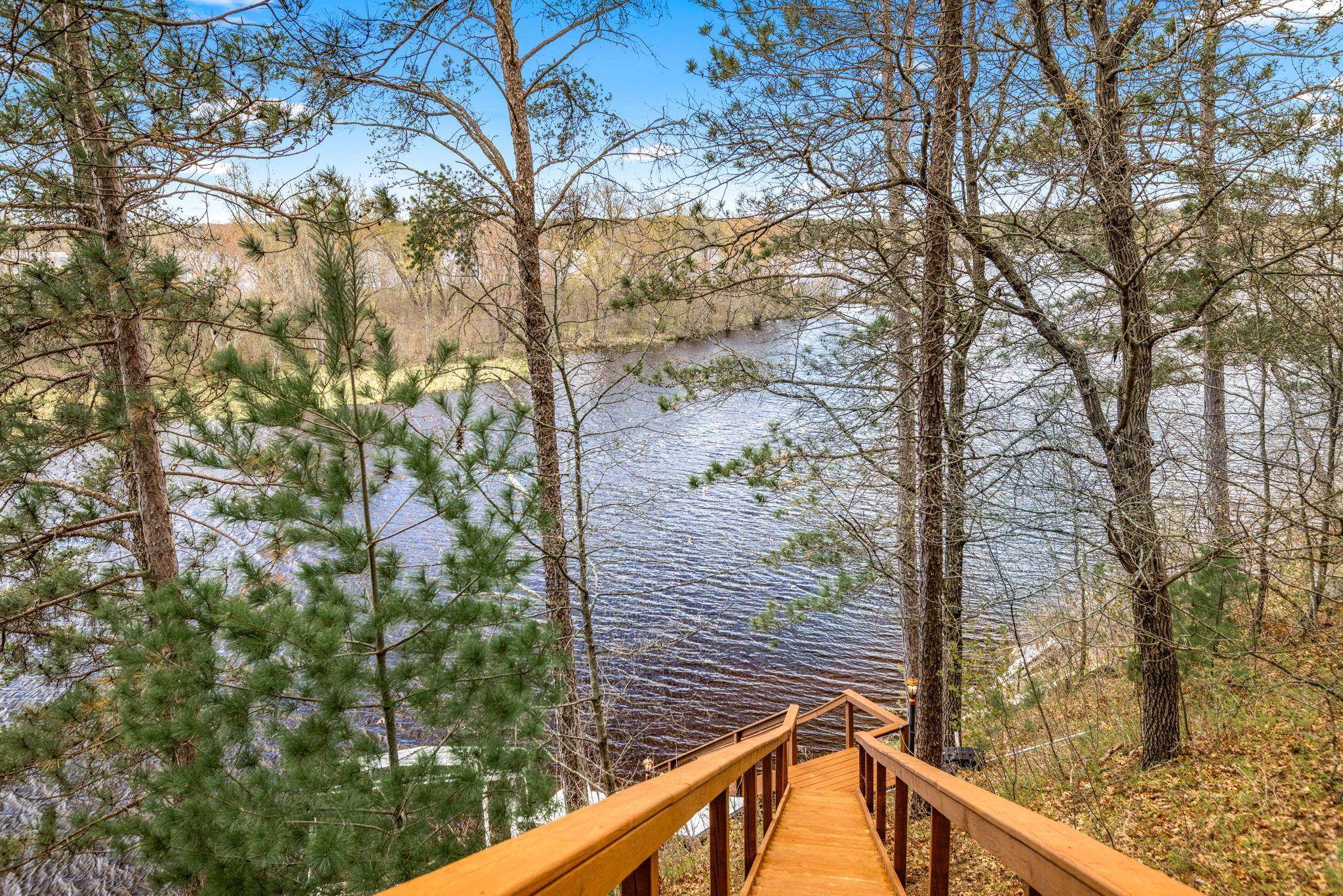 S5270 SD LN, Augusta, WI 54722