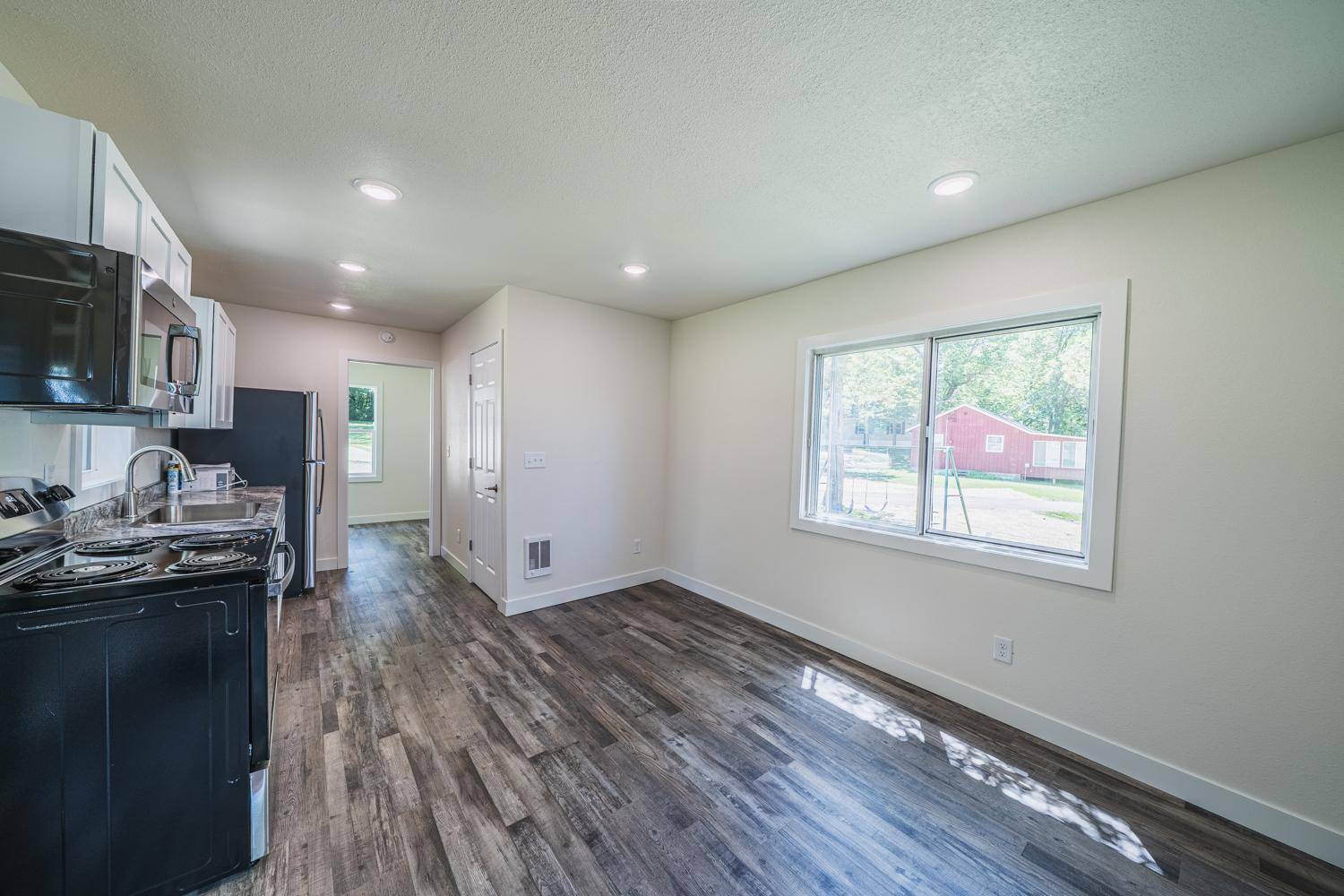 29501 Maplewood RD #LONGSHORE, Callaway, MN 56521