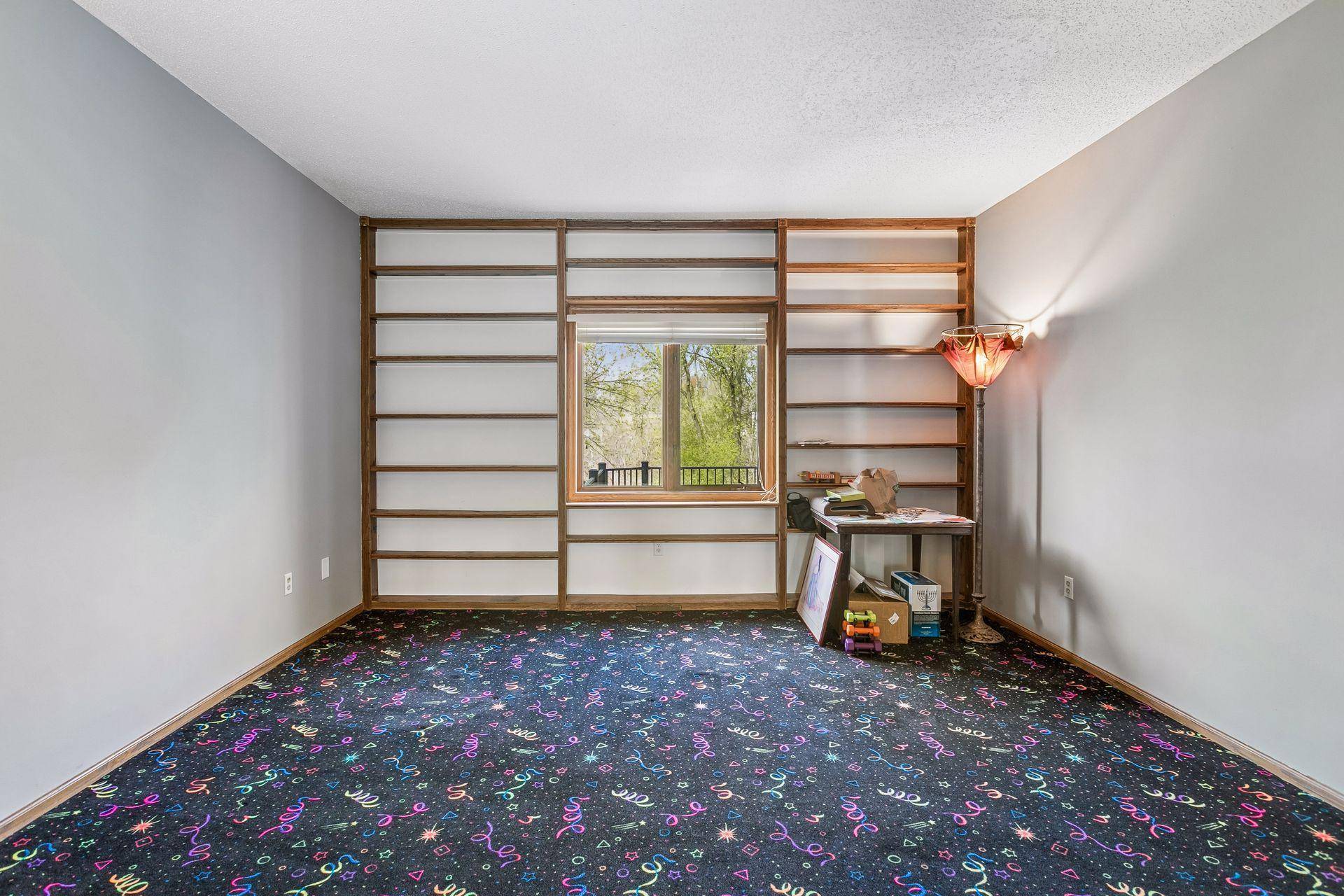 3655 Urbandale LN N, Plymouth, MN 55446