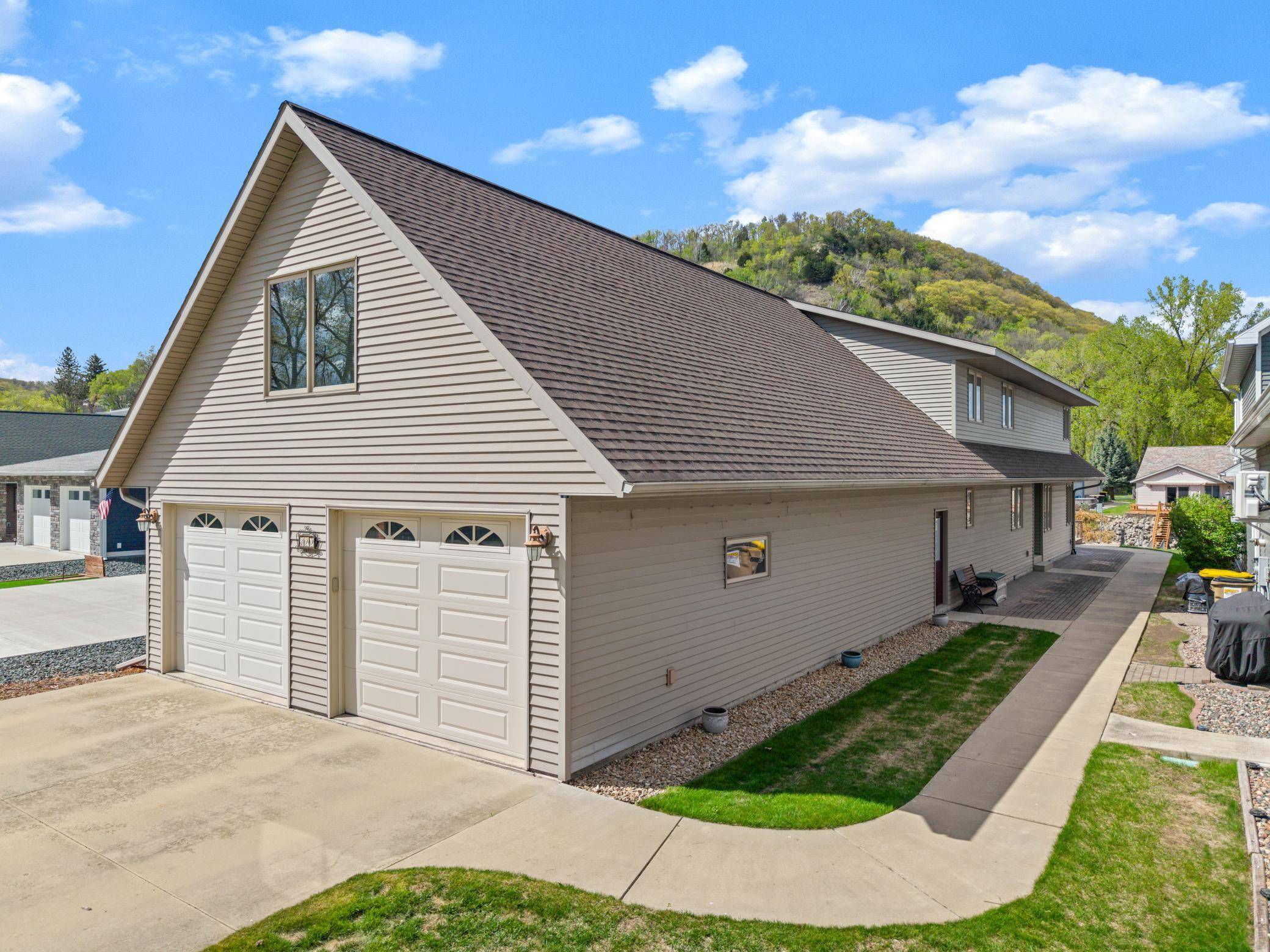 300 Marina DR S, Brownsville, MN 55919