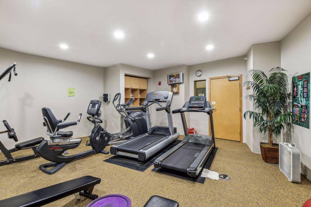 7600 Lyndale AVE S #228, Richfield, MN 55423
