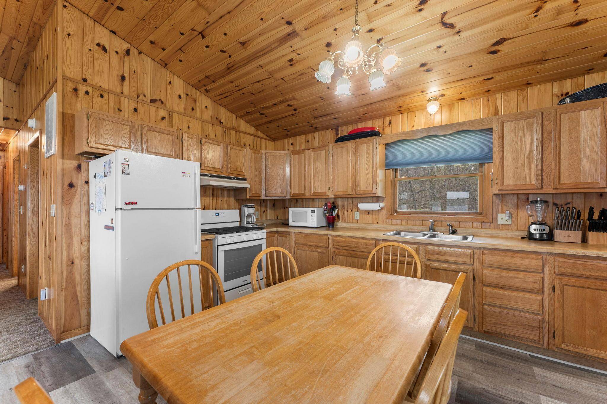 42658 305th PL, Aitkin, MN 56431