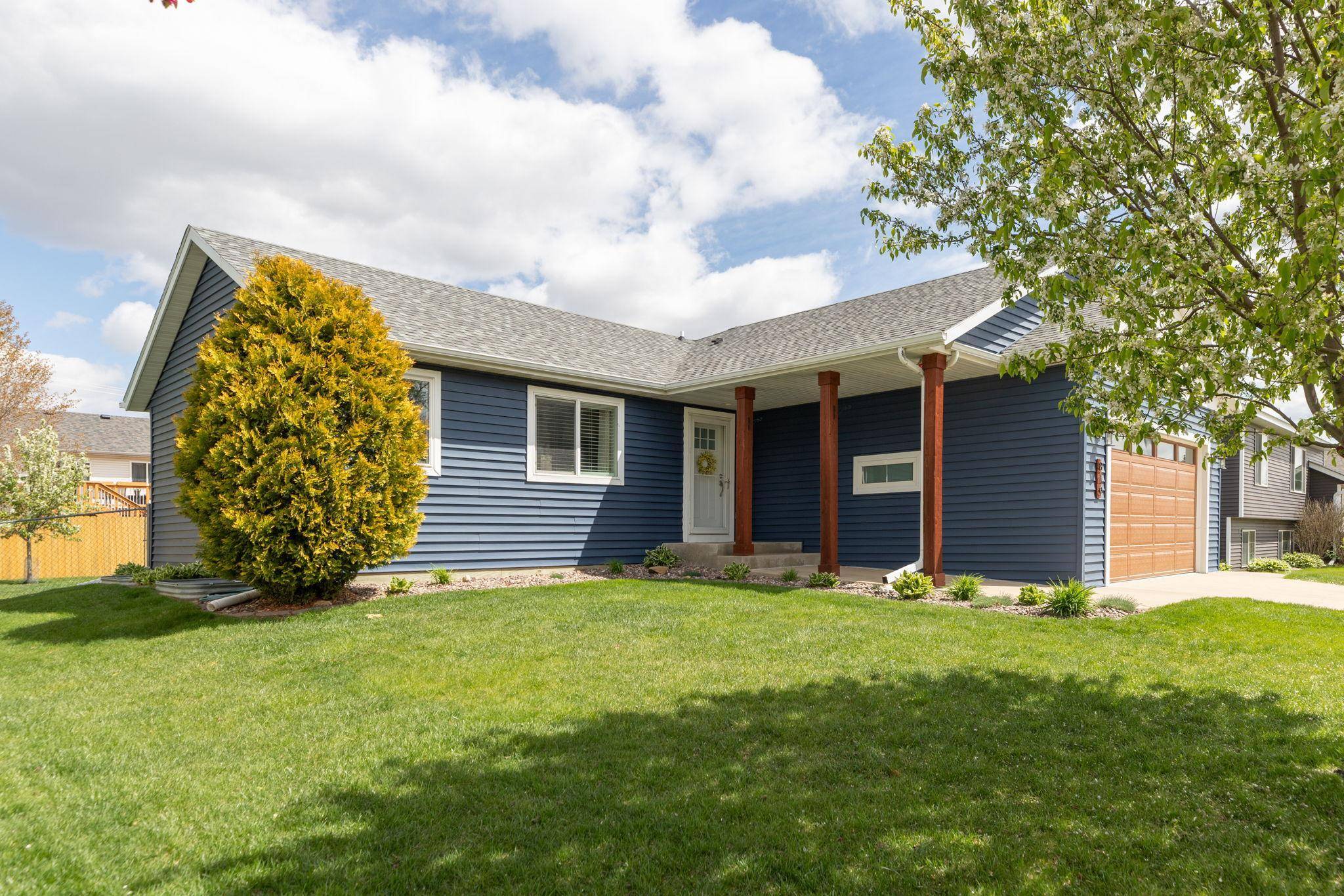 819 3rd ST NE, Byron, MN 55920
