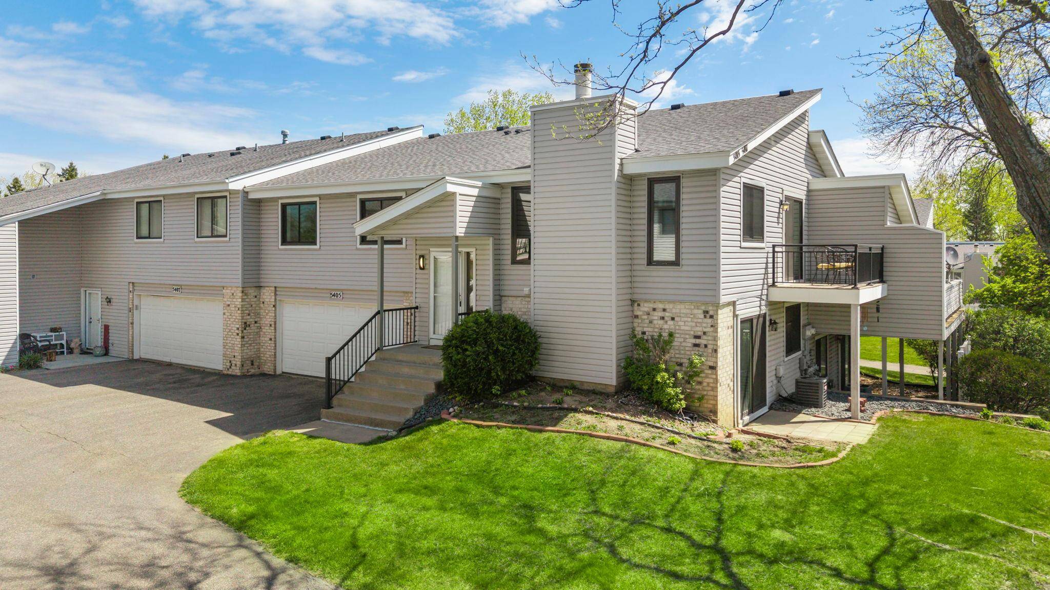 5405 Pompano DR, Minnetonka, MN 55343