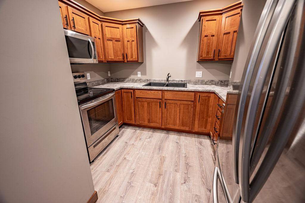 300 Cedar ST #77, Baldwin, WI 54002