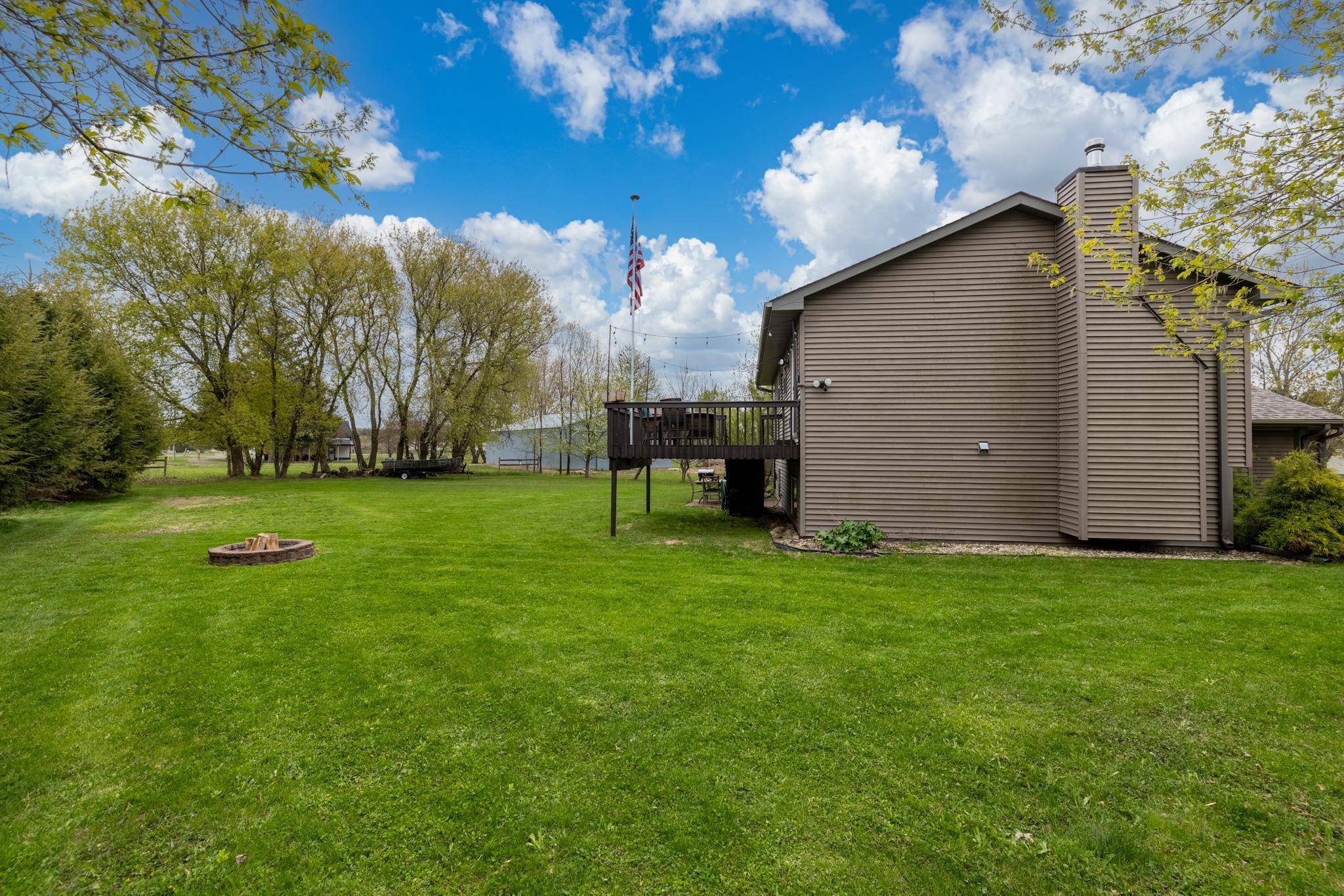 601 Millermon PL, Amery, WI 54001