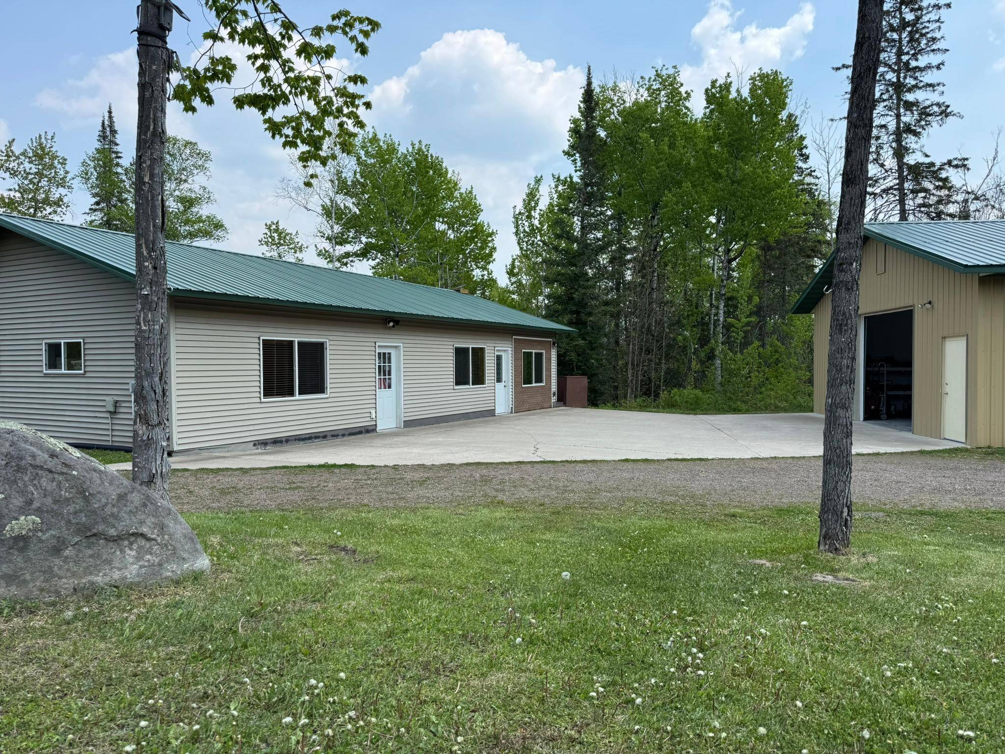 2291 Sisu LN, Brimson, MN 55602