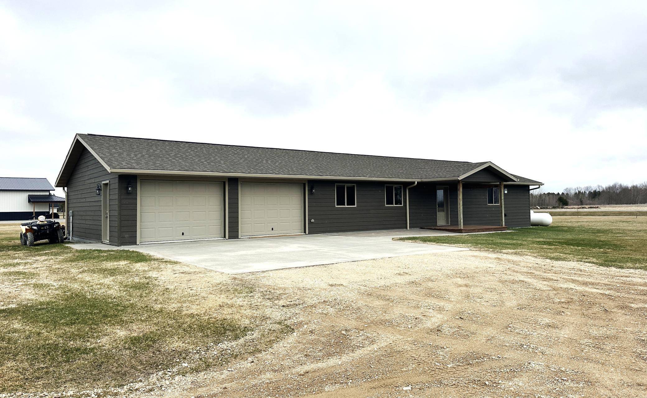 2934 27th ST NW, Baudette, MN 56623
