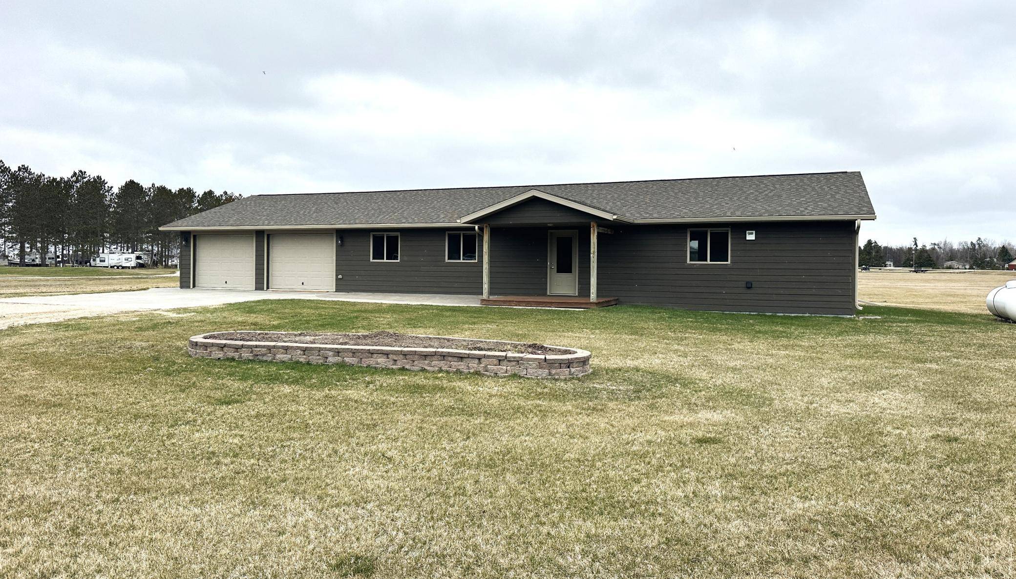 2934 27th ST NW, Baudette, MN 56623