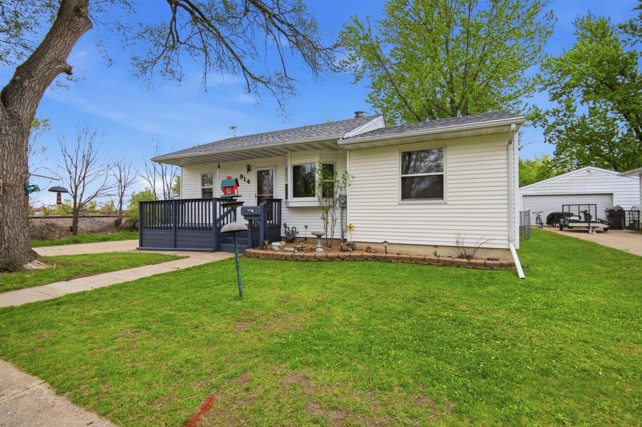 914 13th AVE SE, Austin, MN 55912