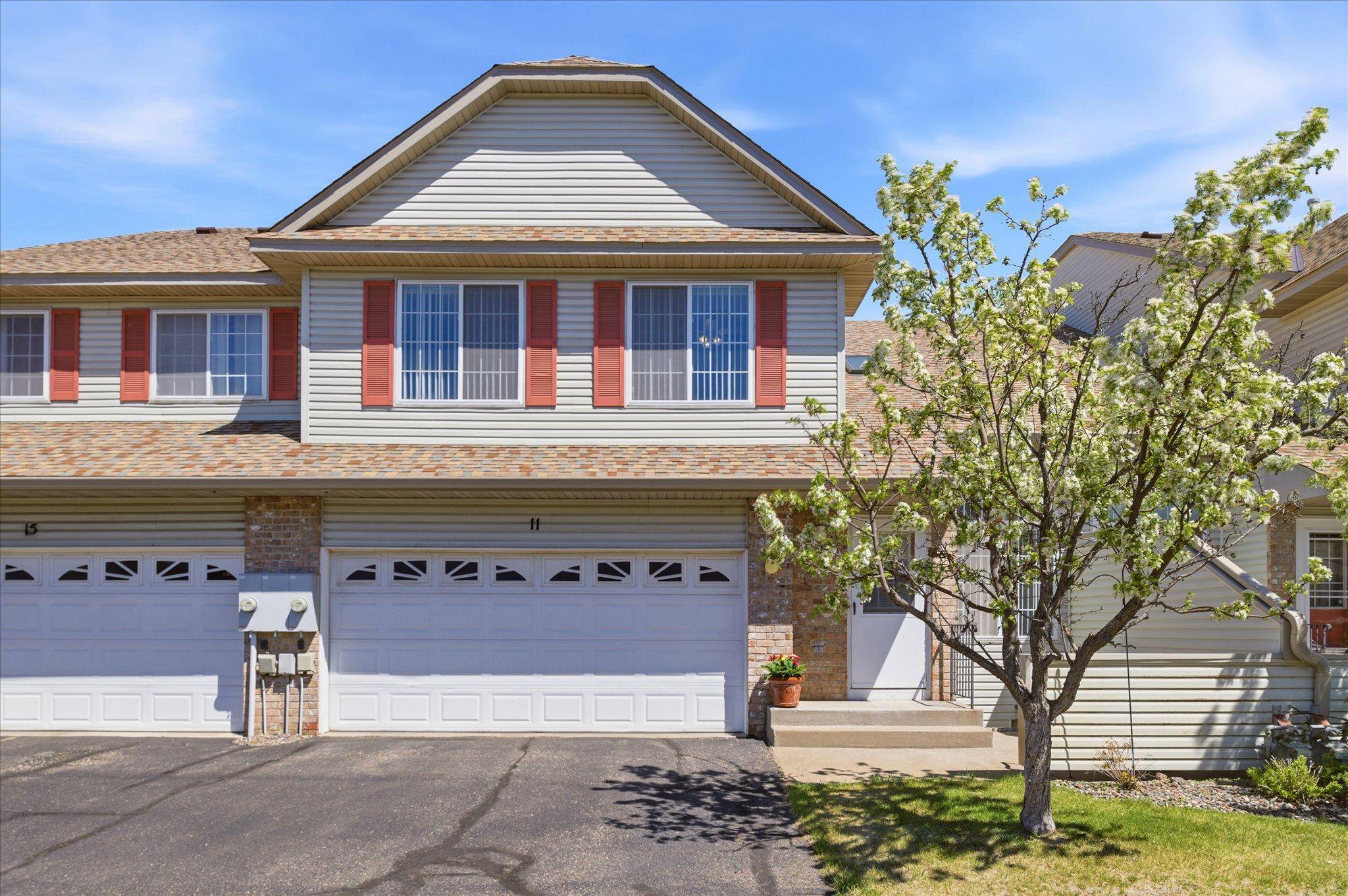 14211 Xenon ST NW #11, Ramsey, MN 55303