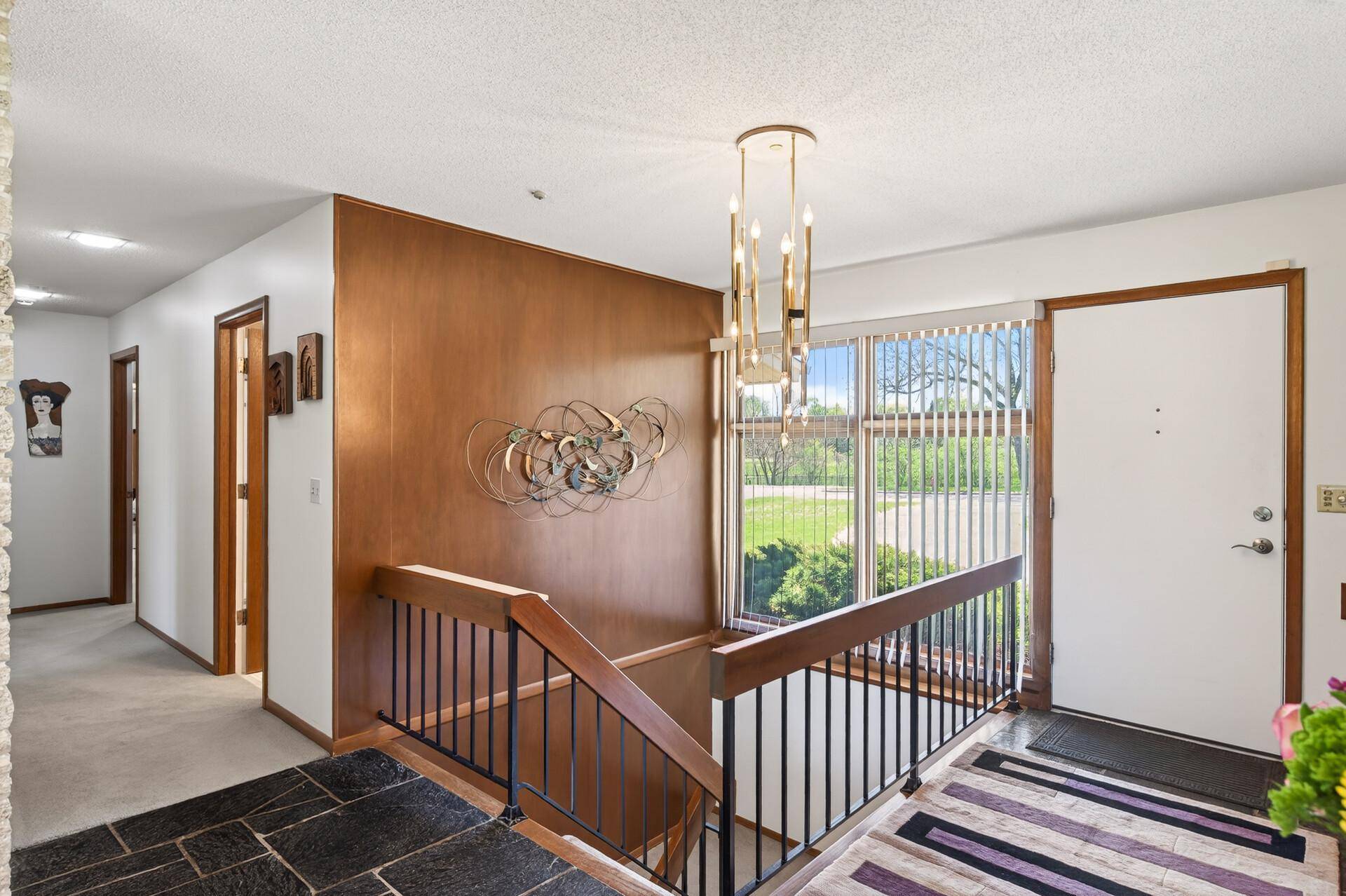 8018 Westwood Hills DR, Saint Louis Park, MN 55426