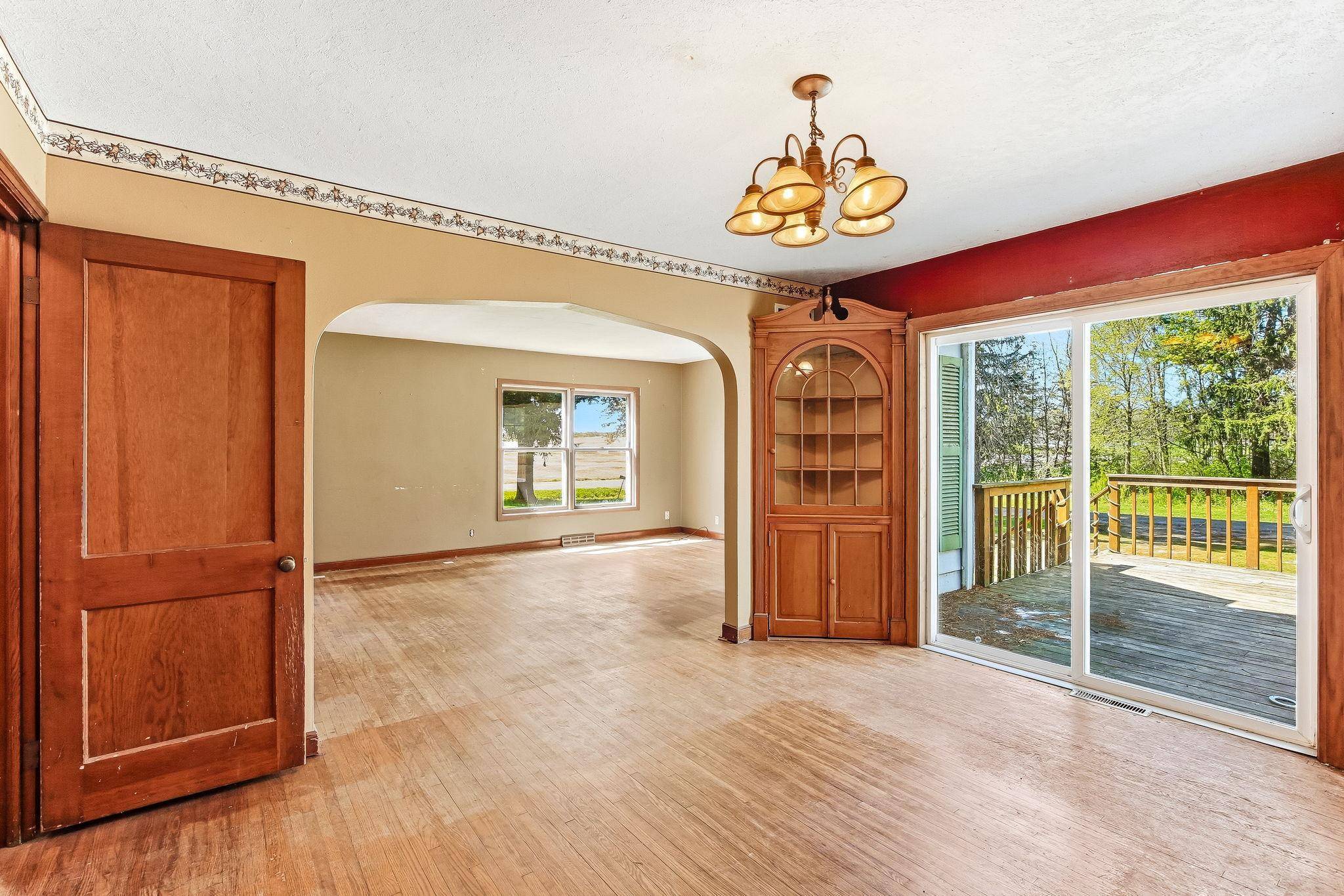 W5352 County RD N, Beldenville, WI 54003