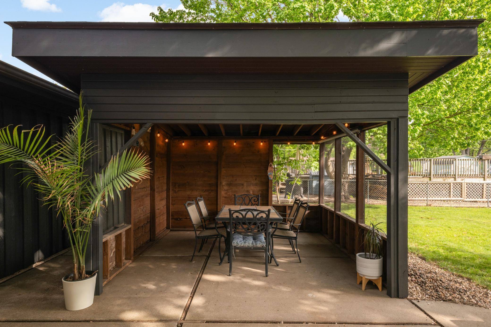 840 Cortland DR, Apple Valley, MN 55124