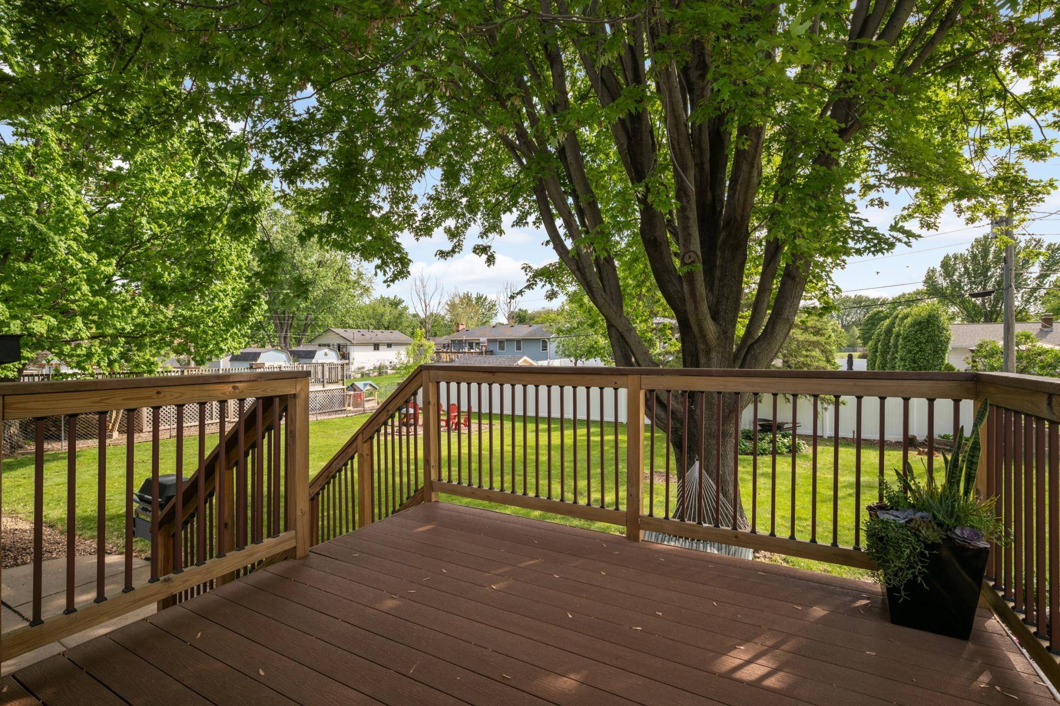 840 Cortland DR, Apple Valley, MN 55124