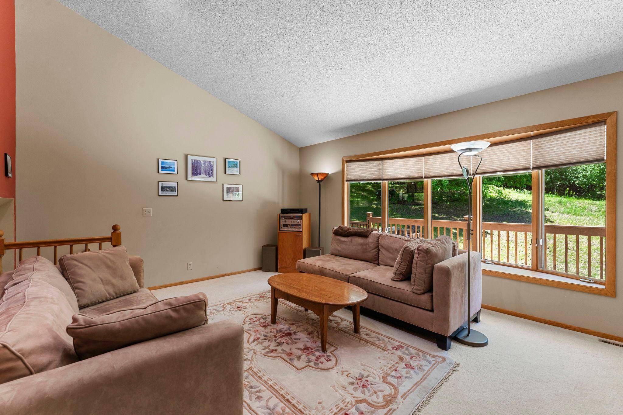 14278 Golf View DR, Eden Prairie, MN 55346