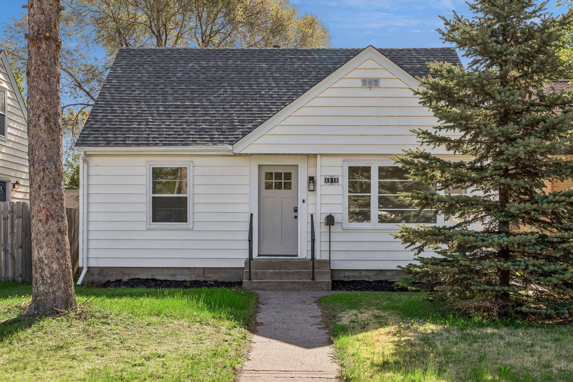 4618 Thomas AVE N, Minneapolis, MN 55412