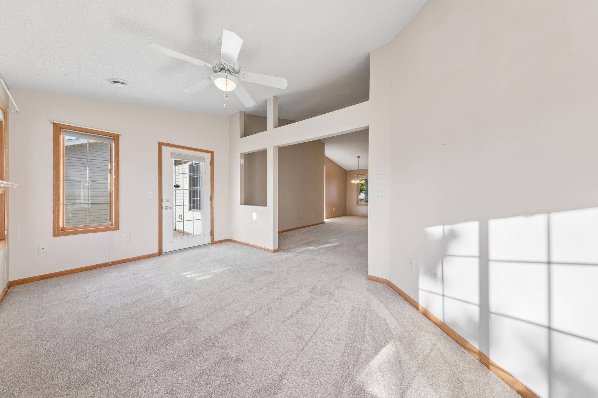 6524 Riverwood LN, Brooklyn Center, MN 55430