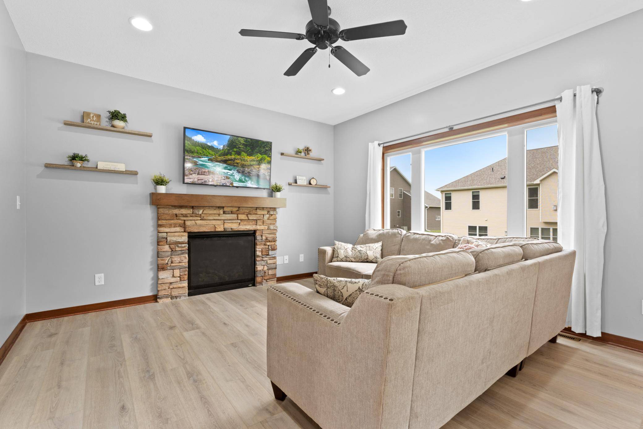 1002 9th AVE NW, Byron, MN 55920