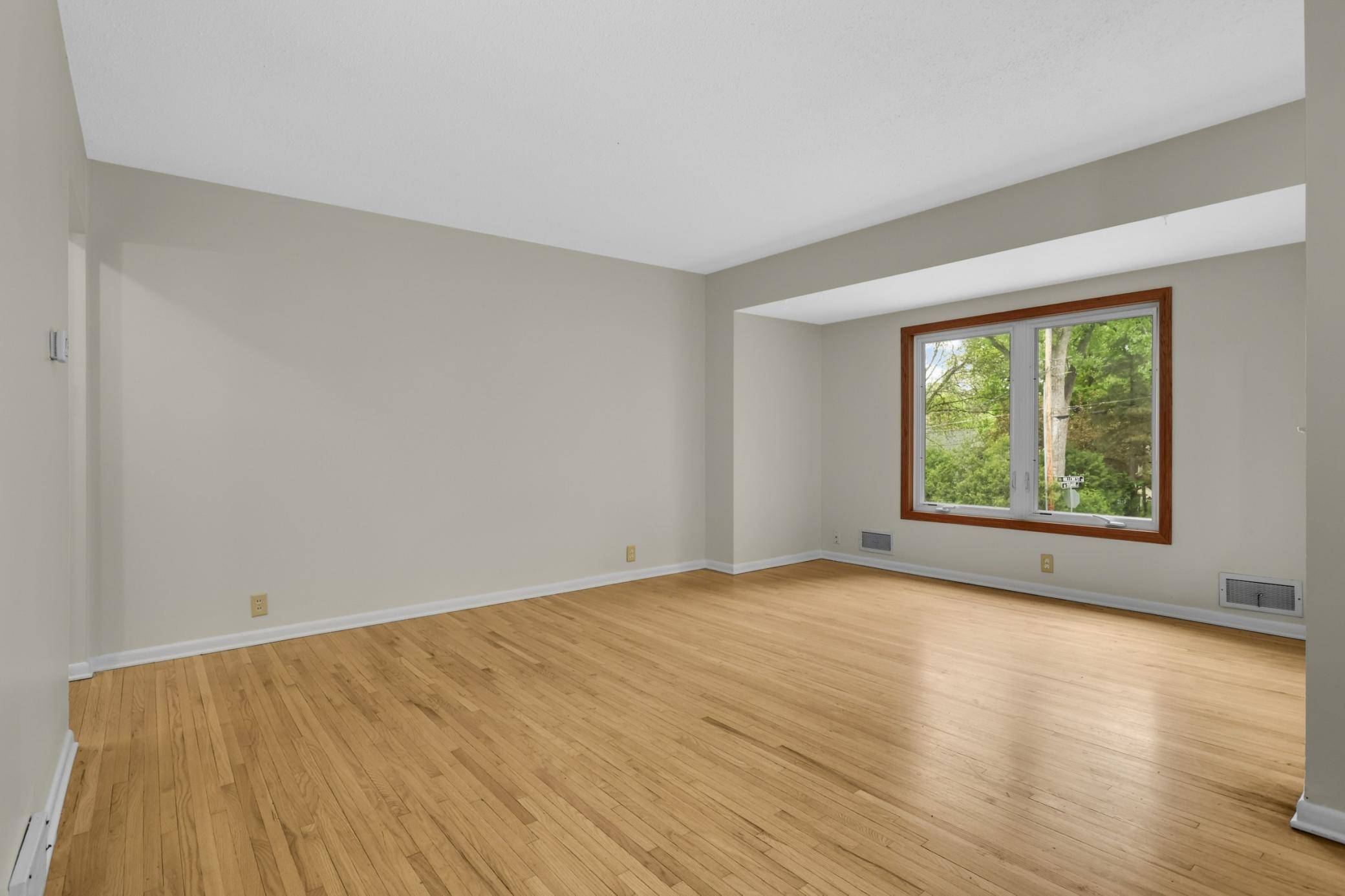 5967 Hillcrest RD, Mound, MN 55364