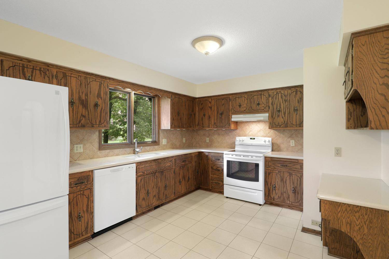 8600 176th AVE NW, Anoka, MN 55303