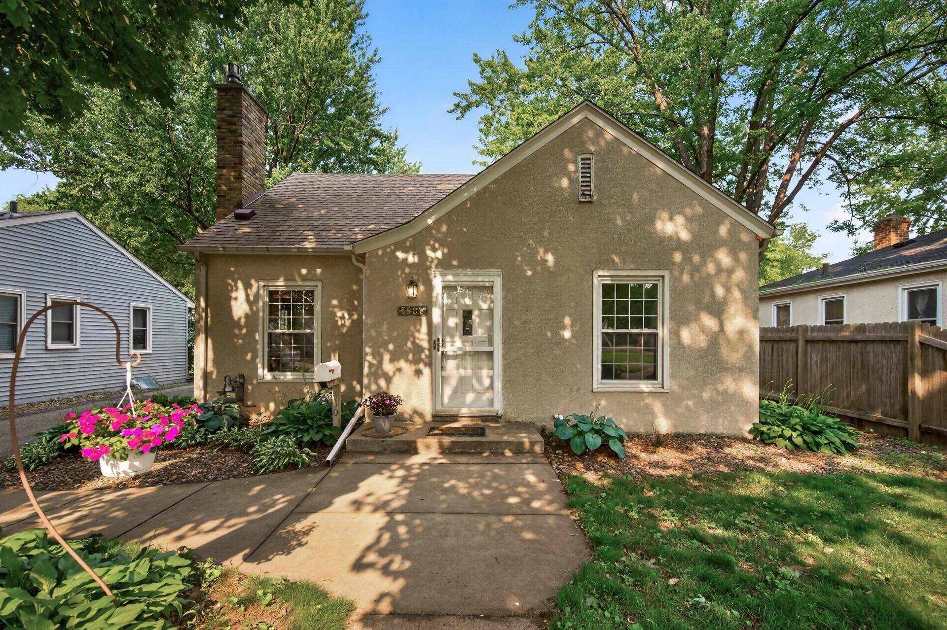 7506 Emerson AVE S, Richfield, MN 55423