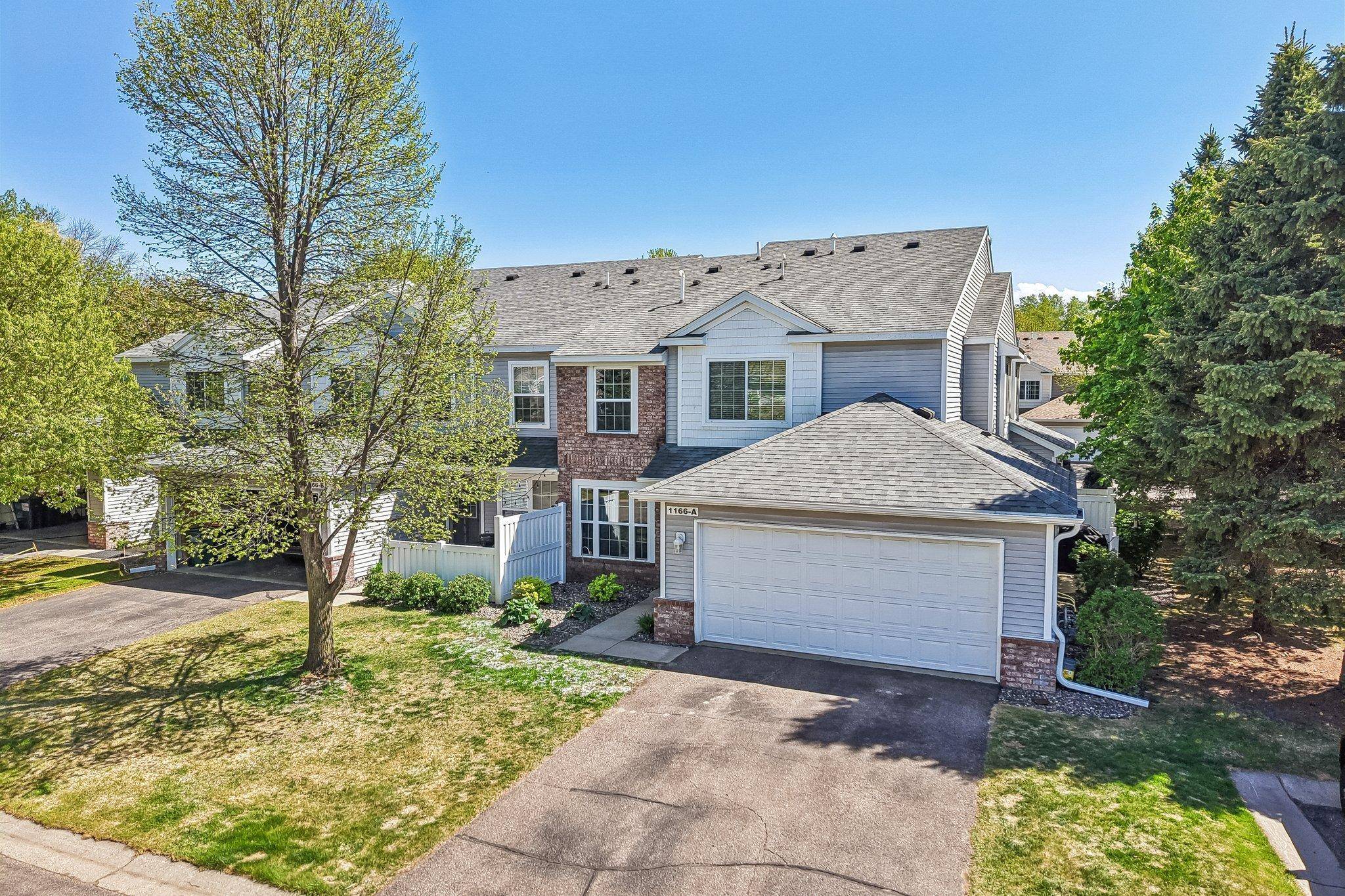 1166 100th DR NE #A, Blaine, MN 55434