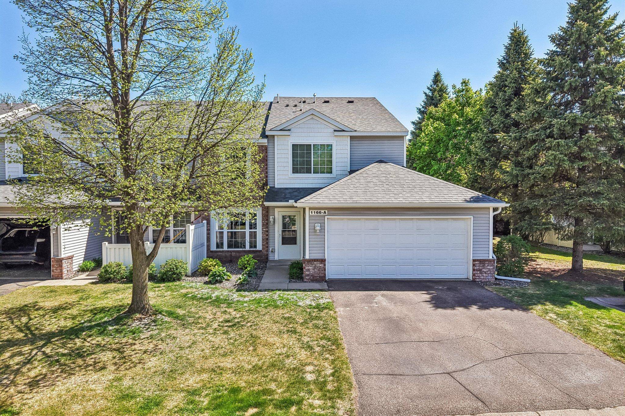 1166 100th DR NE #A, Blaine, MN 55434