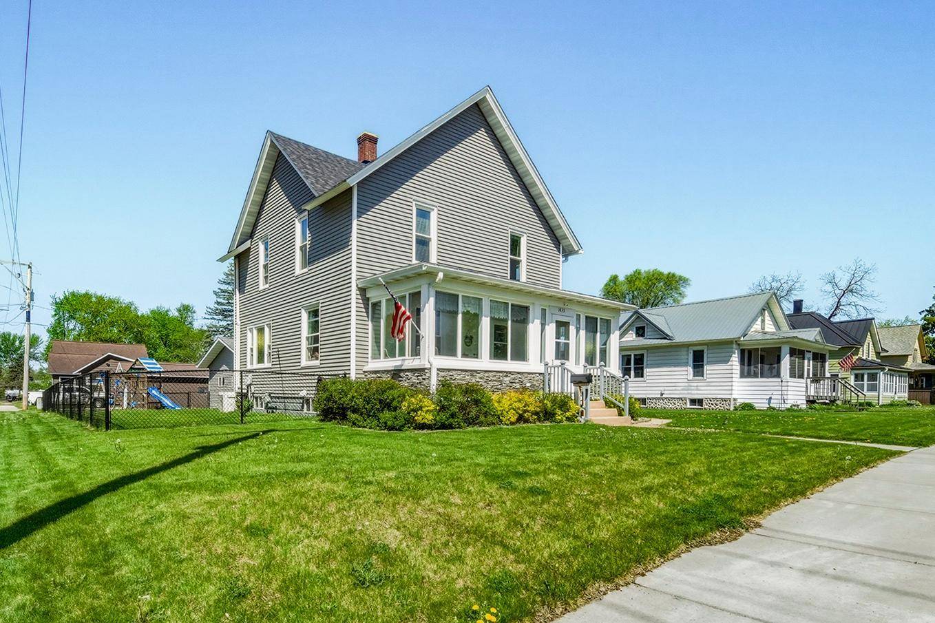 1833 Kranzfelder ST, Bloomer, WI 54724