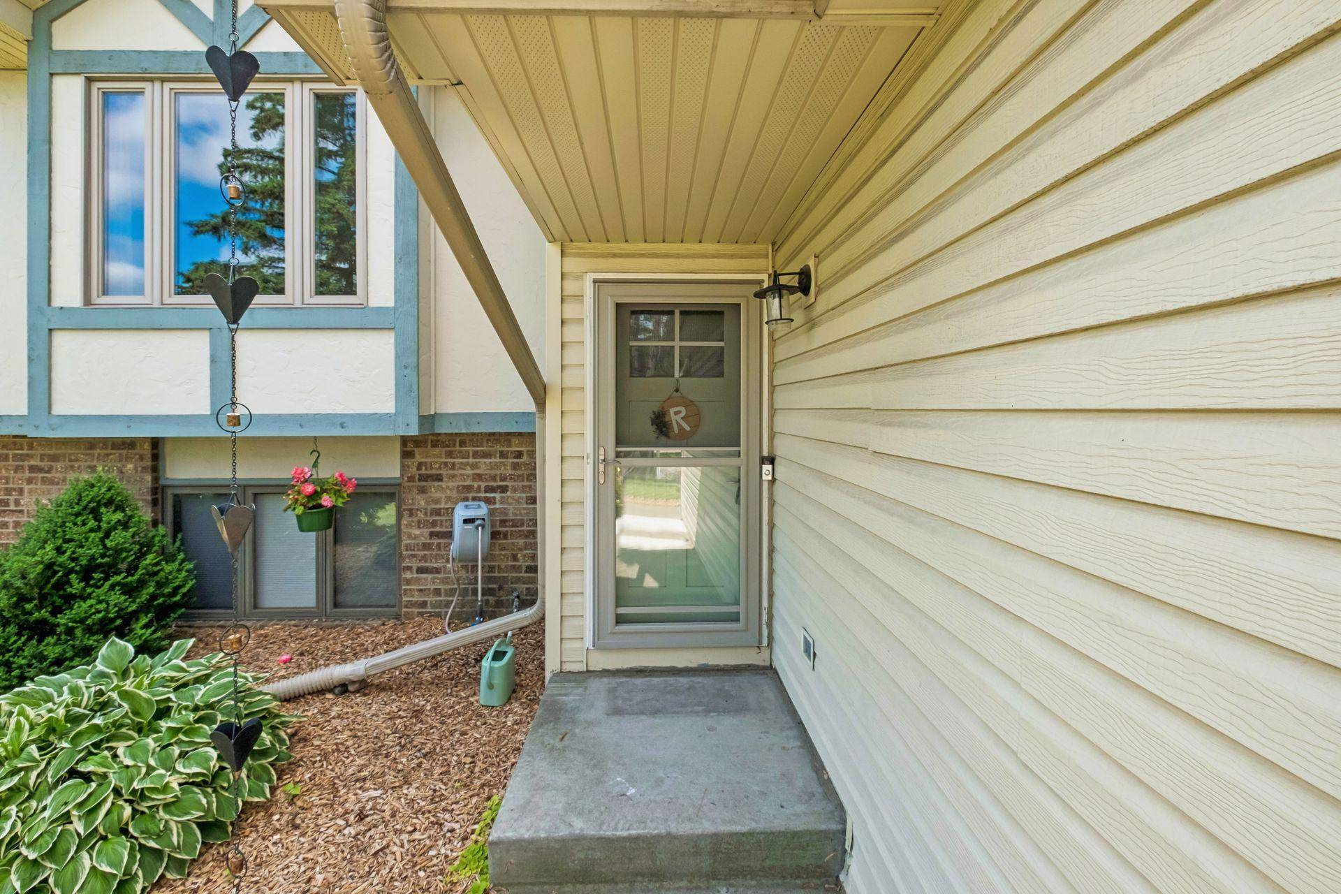 12971 Morgan PL, Burnsville, MN 55337