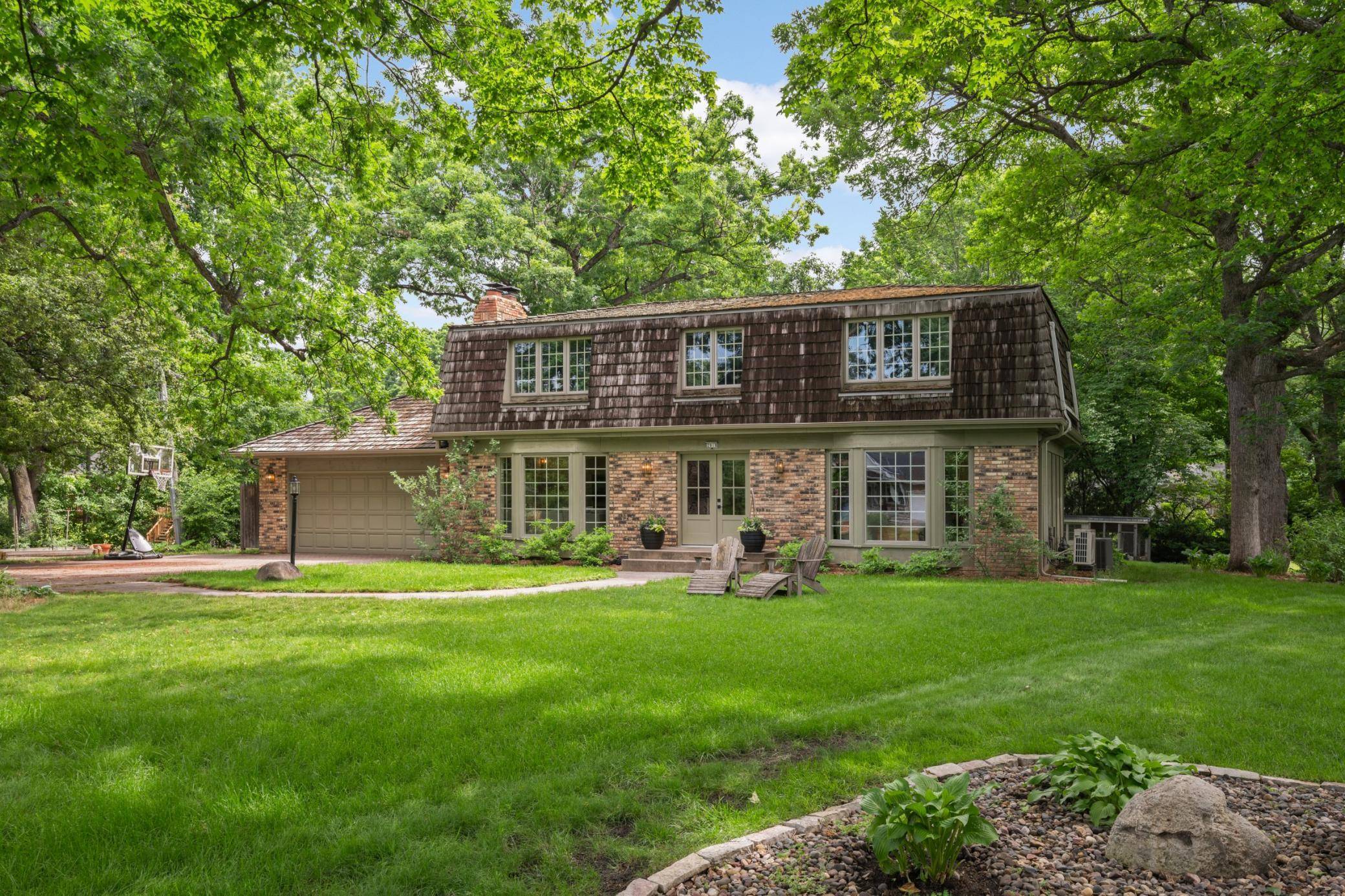 2919 Troy LN N, Plymouth, MN 55447