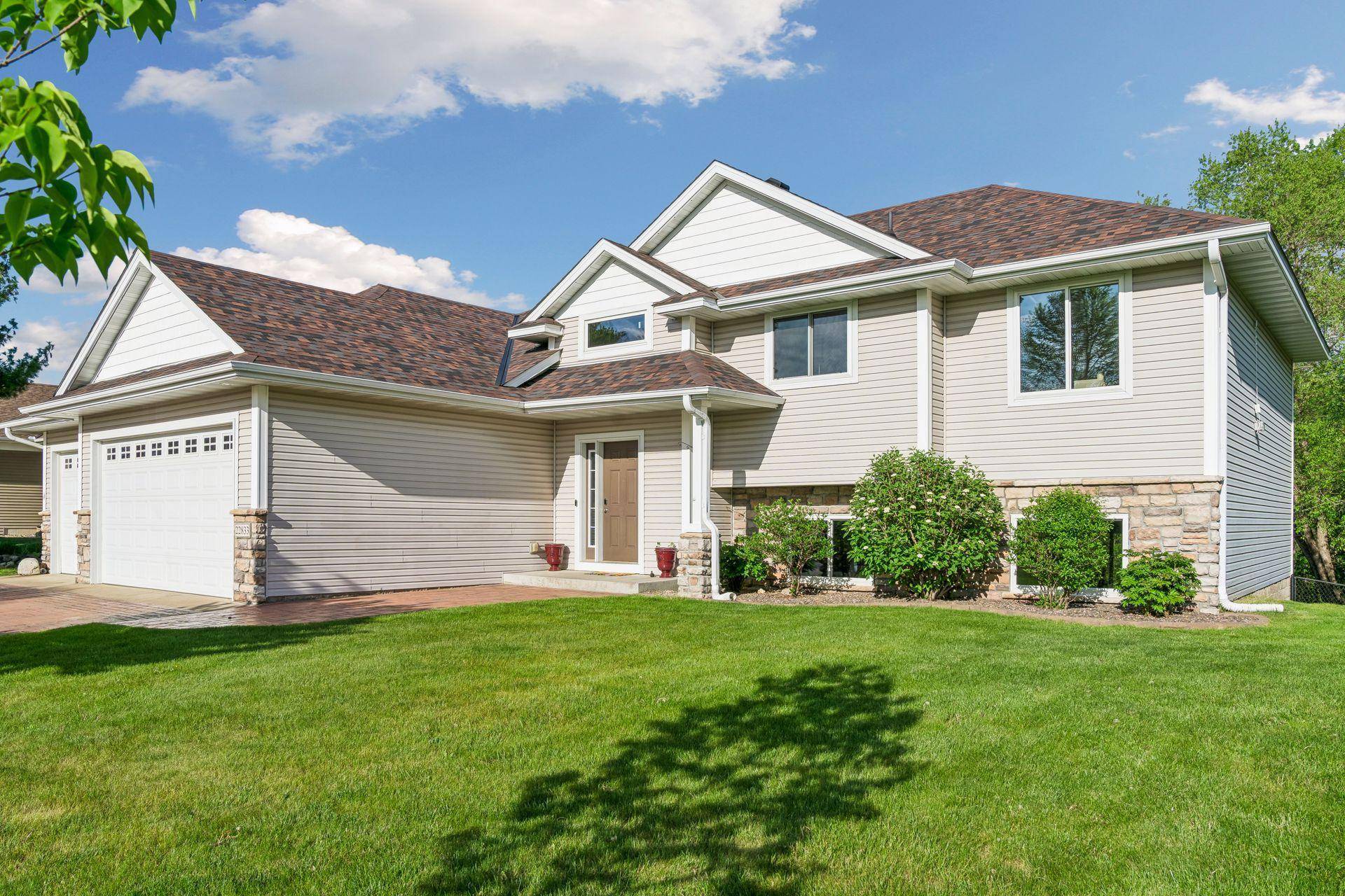 22833 Zion Pkwy NW, Bethel, MN 55005