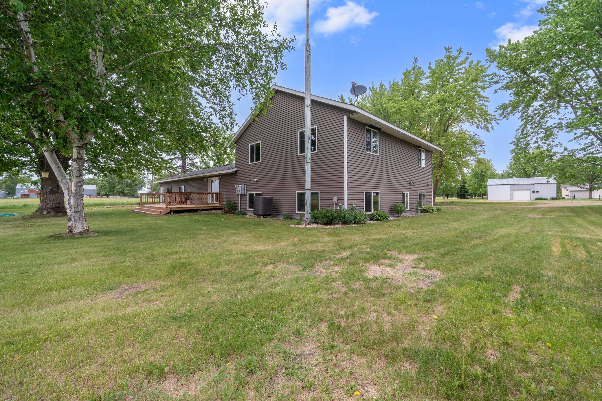 43137 Foxboro RD, Belgrade, MN 56312