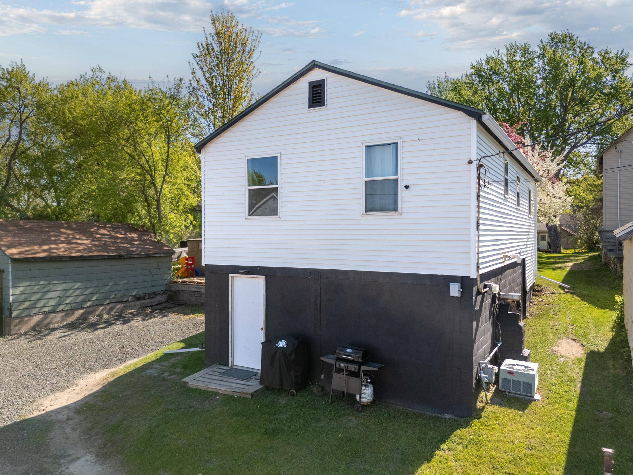 310 5th AVE, Bovey, MN 55709