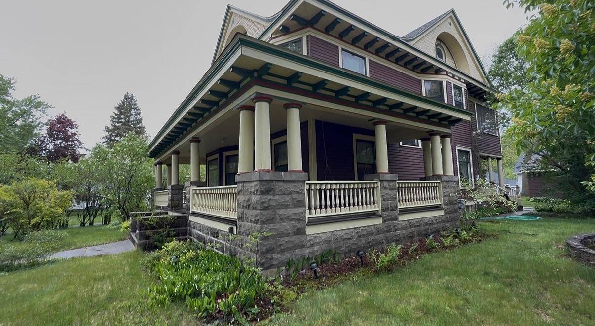 800 11th AVE, Baldwin, WI 54002