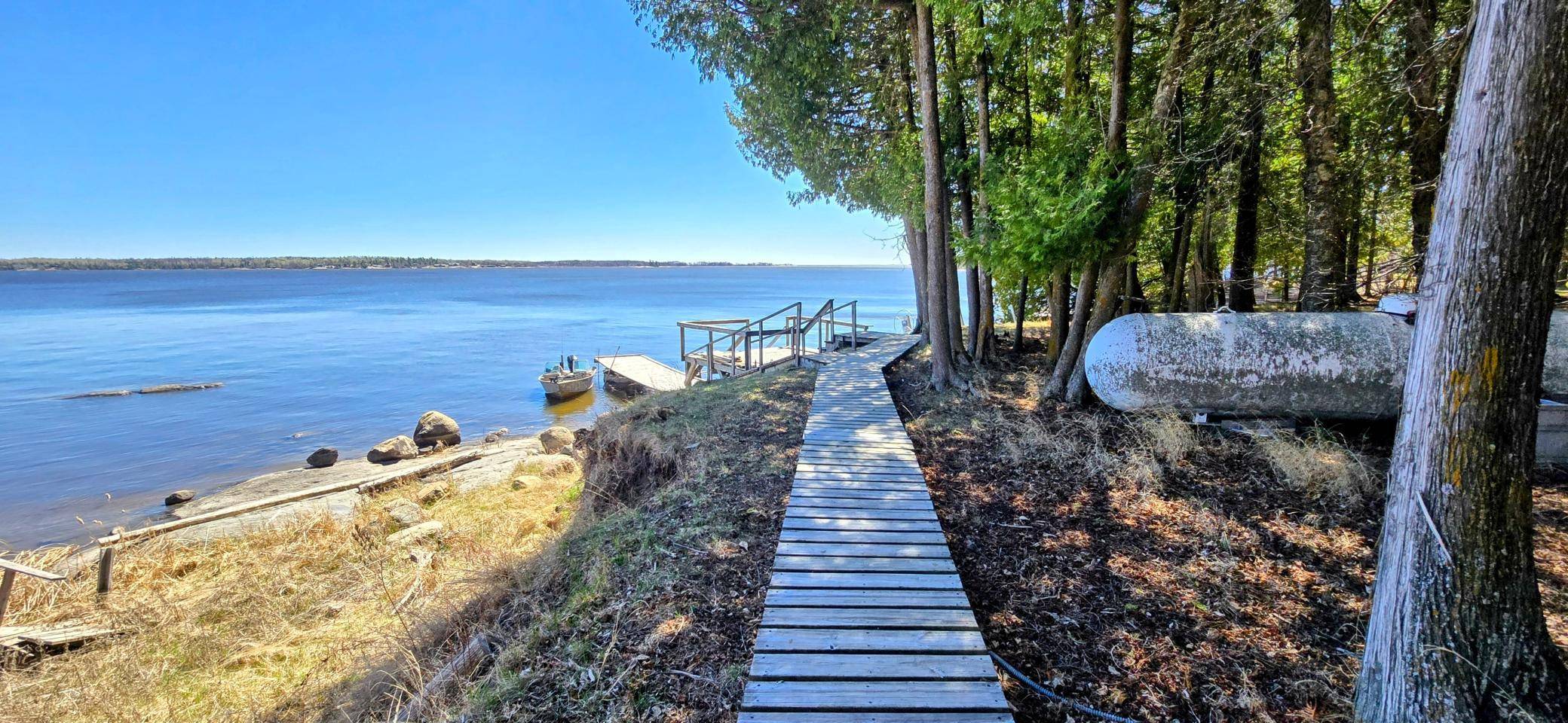 1266 Brush IS, Angle Inlet, MN 56711