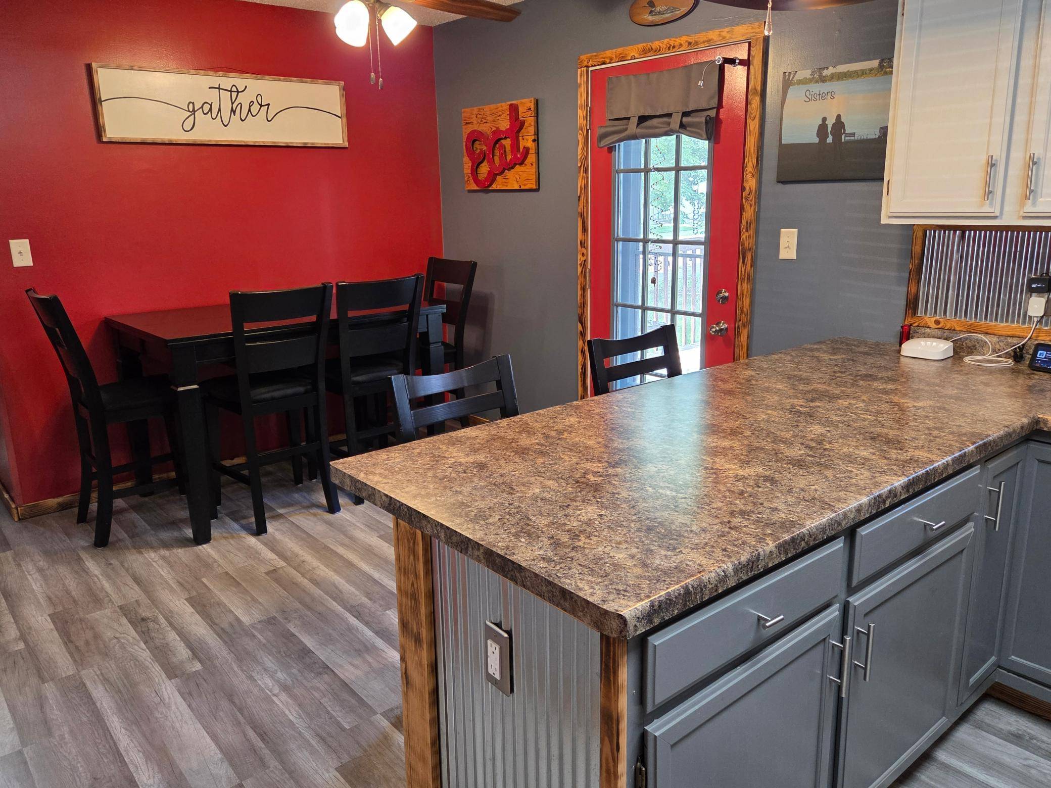301 SE Fremont ST, Brownsdale, MN 55918