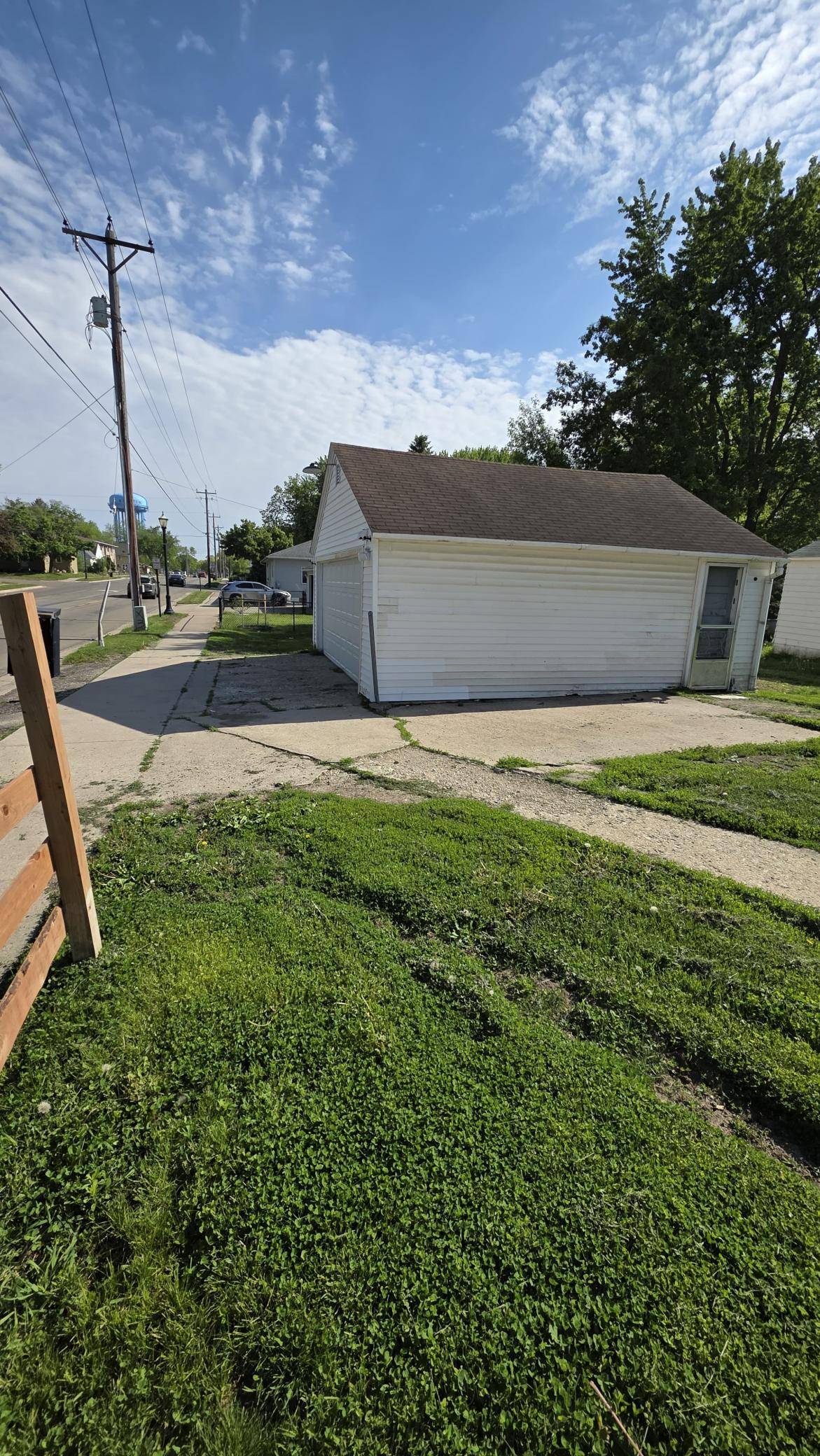 1501 7th AVE NW, Austin, MN 55912