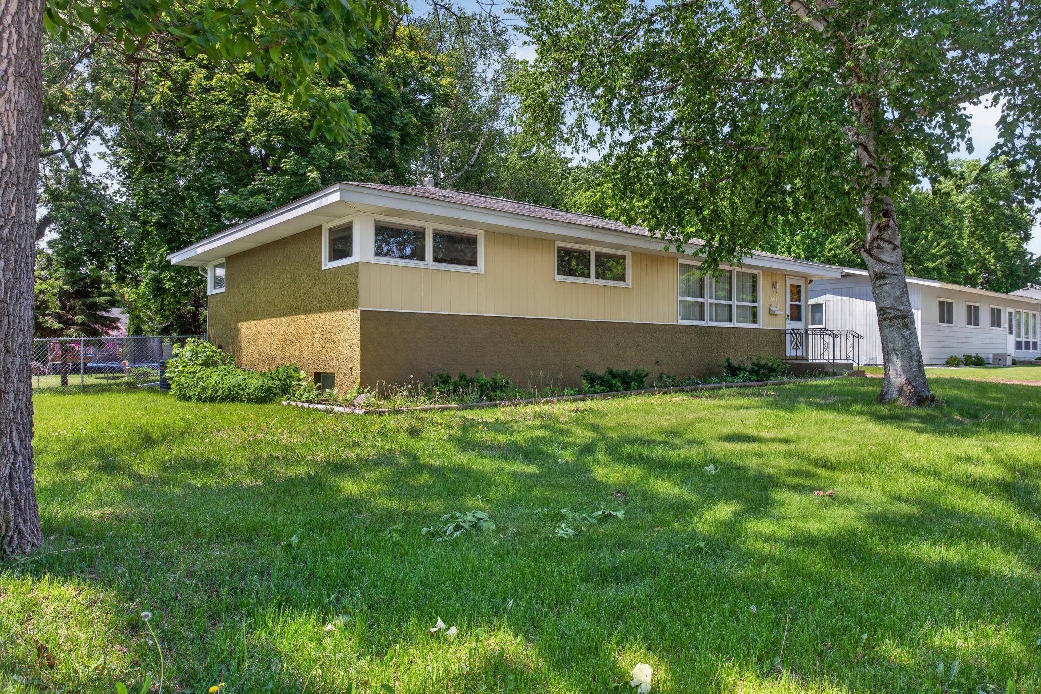 2819 Nash RD, Brooklyn Center, MN 55430