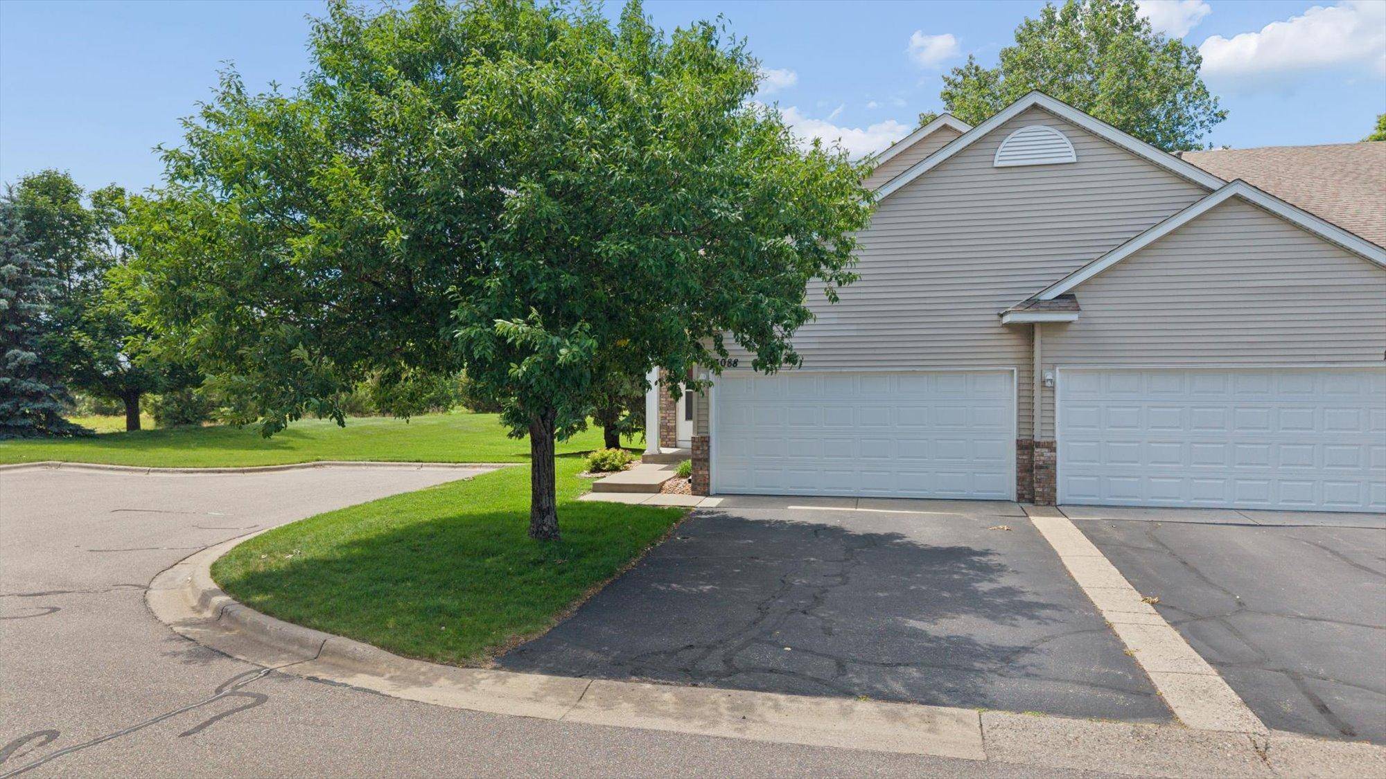 13088 Vintage ST NW, Coon Rapids, MN 55448