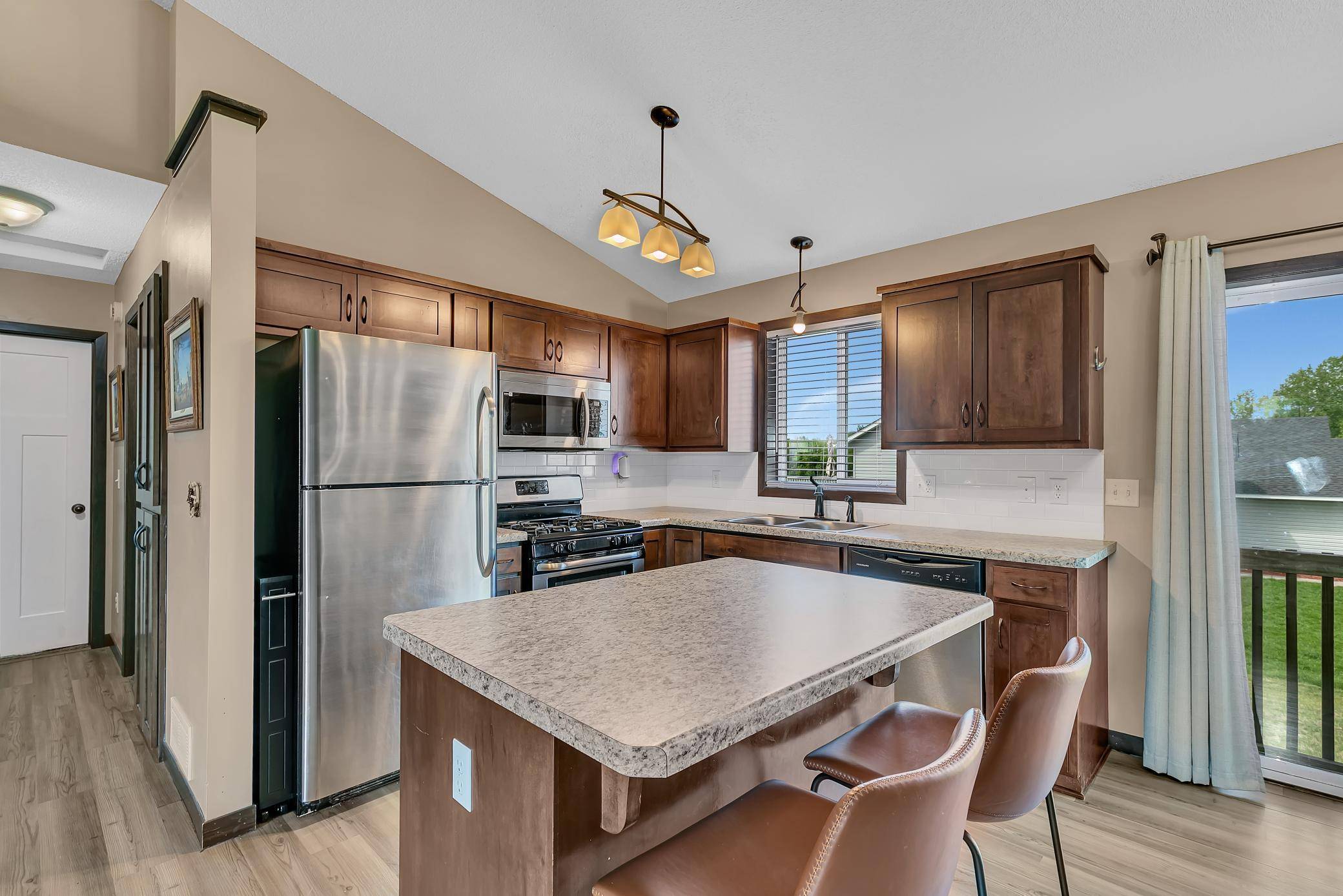 12370 44th AVE SE, Becker, MN 55308