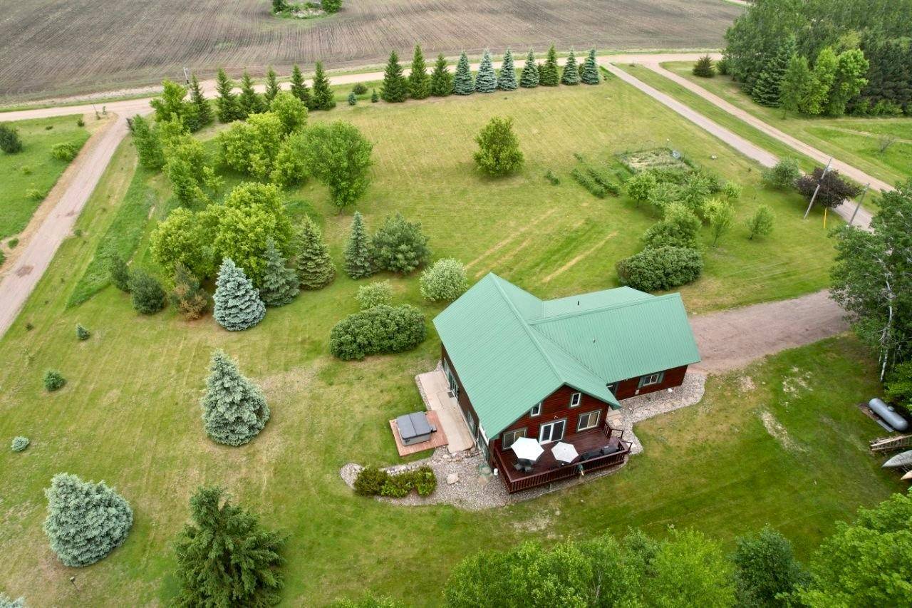 4498 Avery RD, Burtrum, MN 56318
