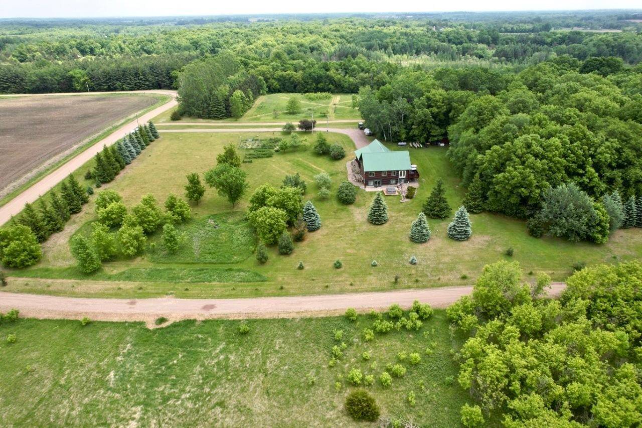 4498 Avery RD, Burtrum, MN 56318