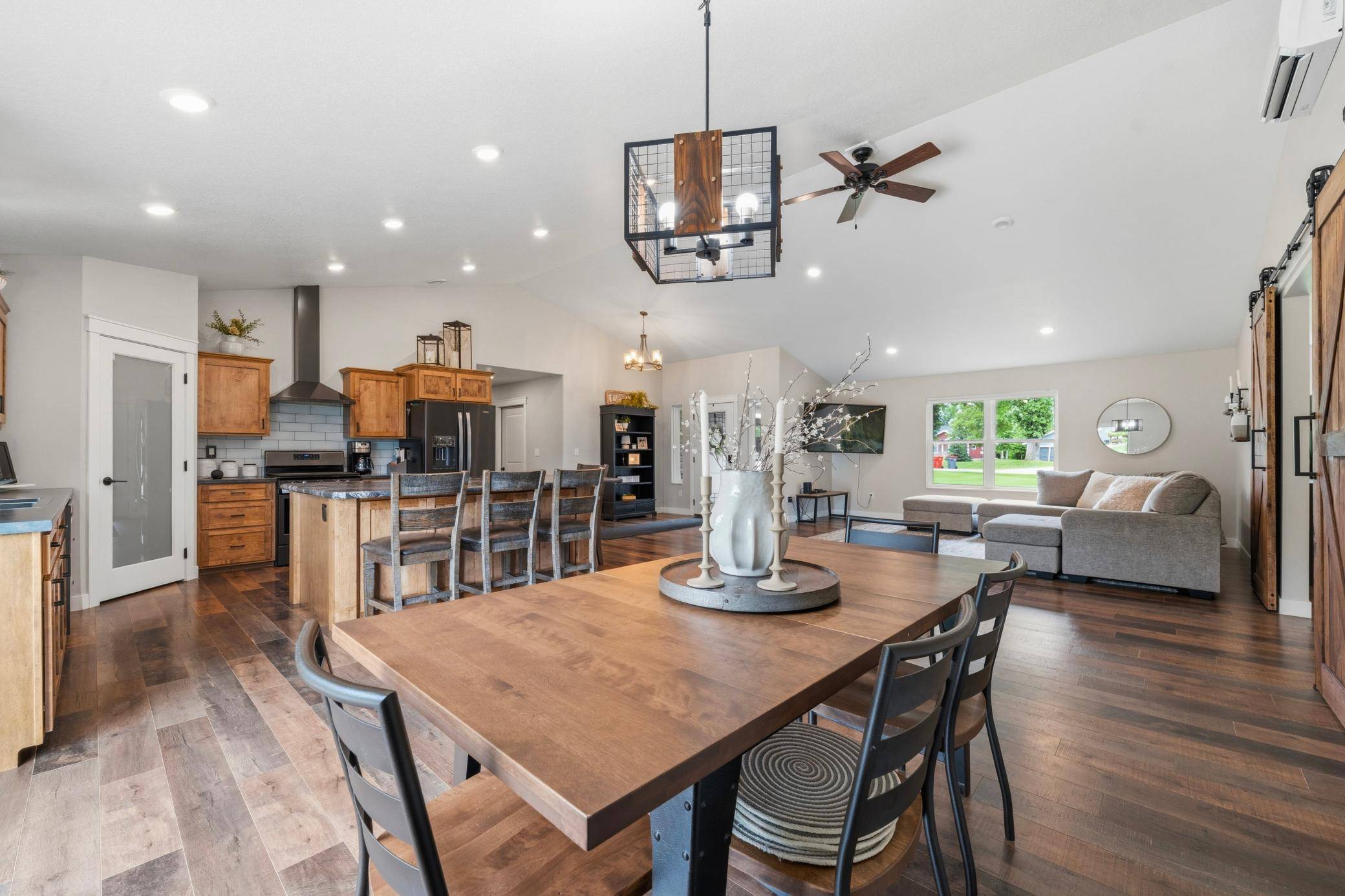 4024 Rosewood LN SE, Alexandria, MN 56308
