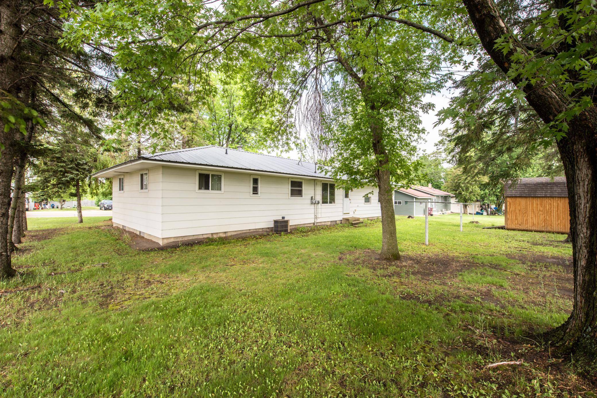 510 Douglas AVE, Carlos, MN 56319