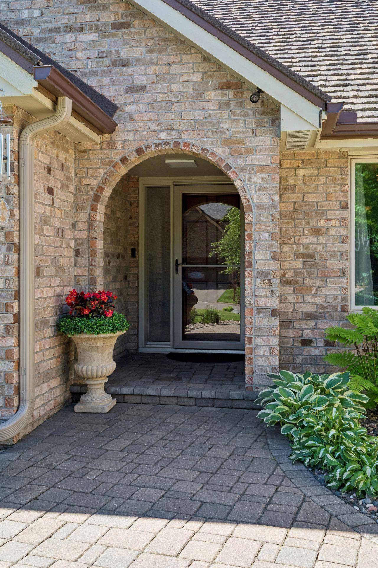 35 Marcin HL, Burnsville, MN 55337